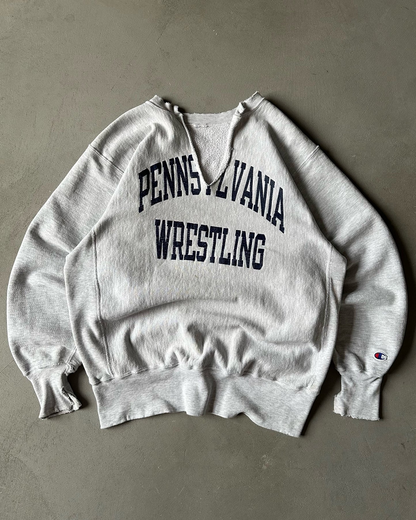 1990s - Distressed Ash Grey Wrestling Champion RW Crewneck - L