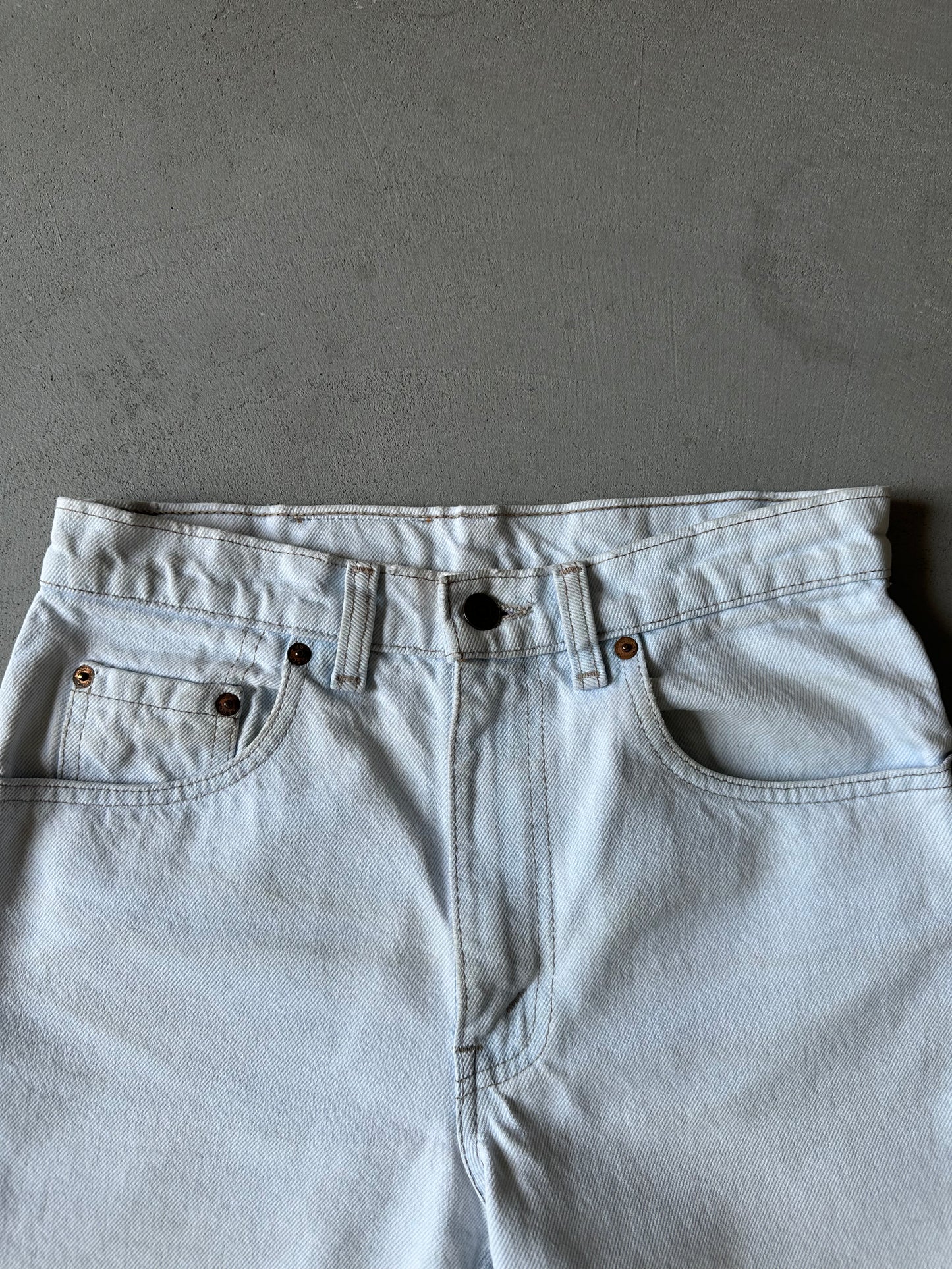 1990s - Lightwash Levi's 531 Cut Off Jhorts - 26