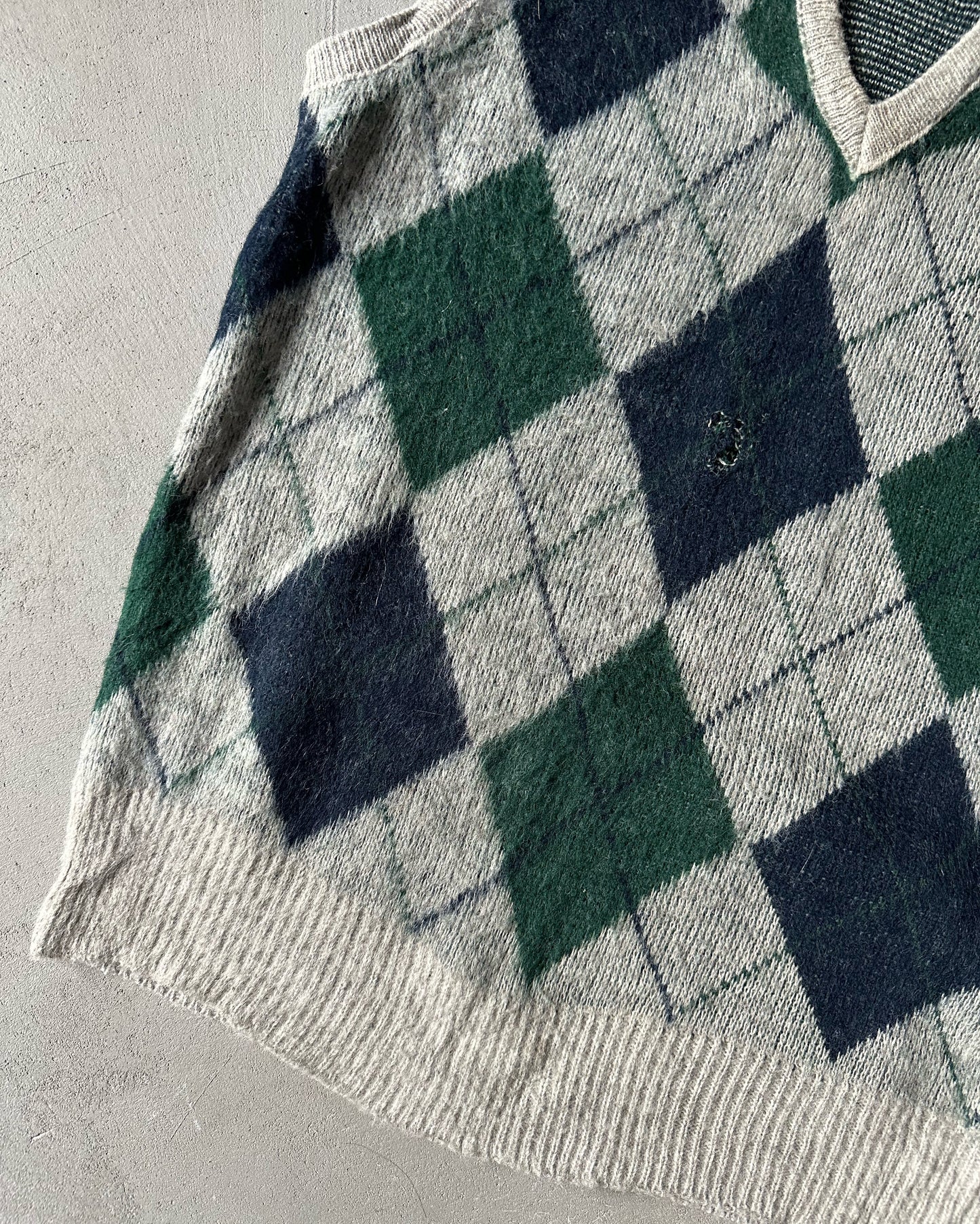 1980s - Distressed Grey/Green McGregor Argyle Sweater Vest - M