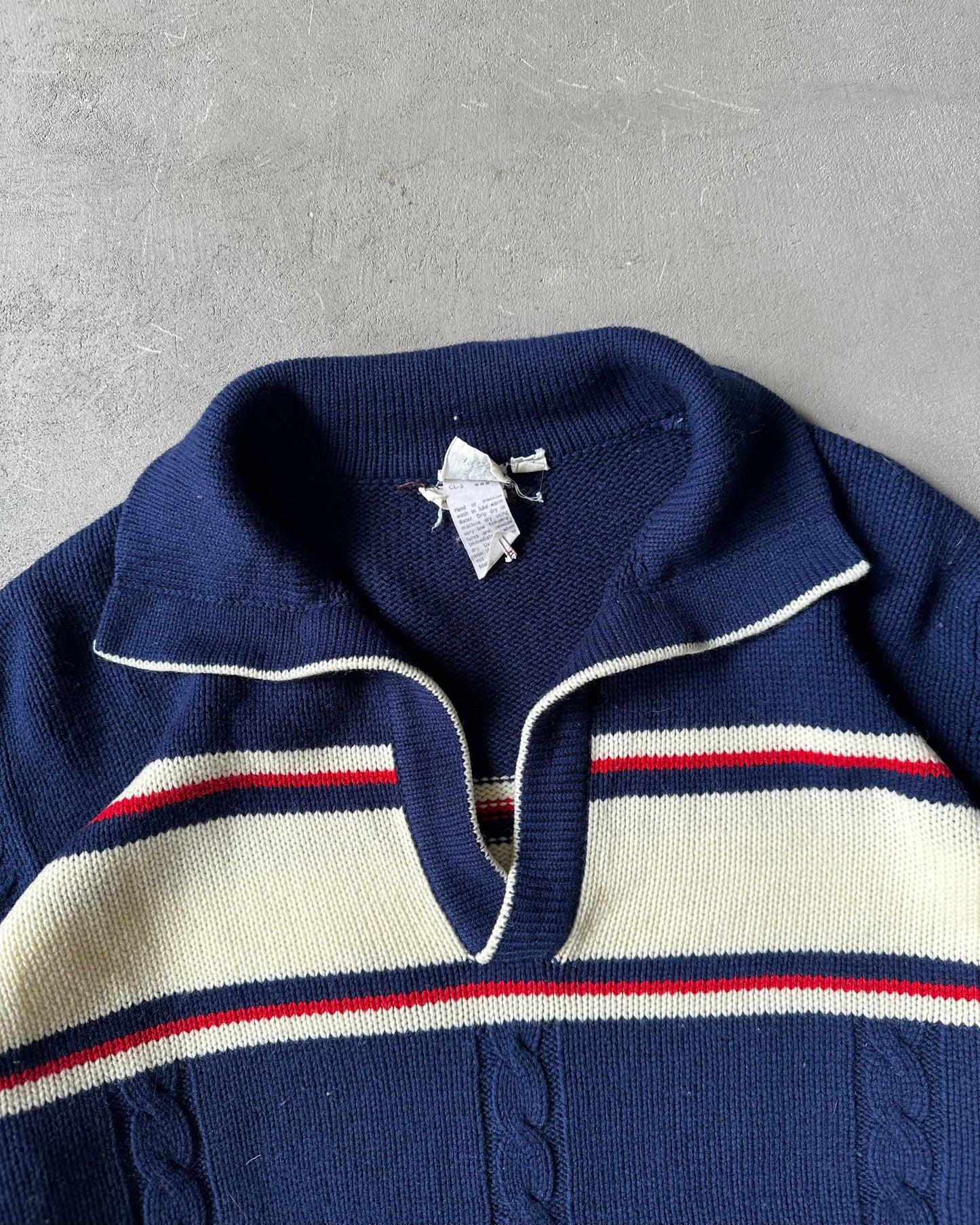 1970s - Navy/Cream Cropped Nautical Knit - L