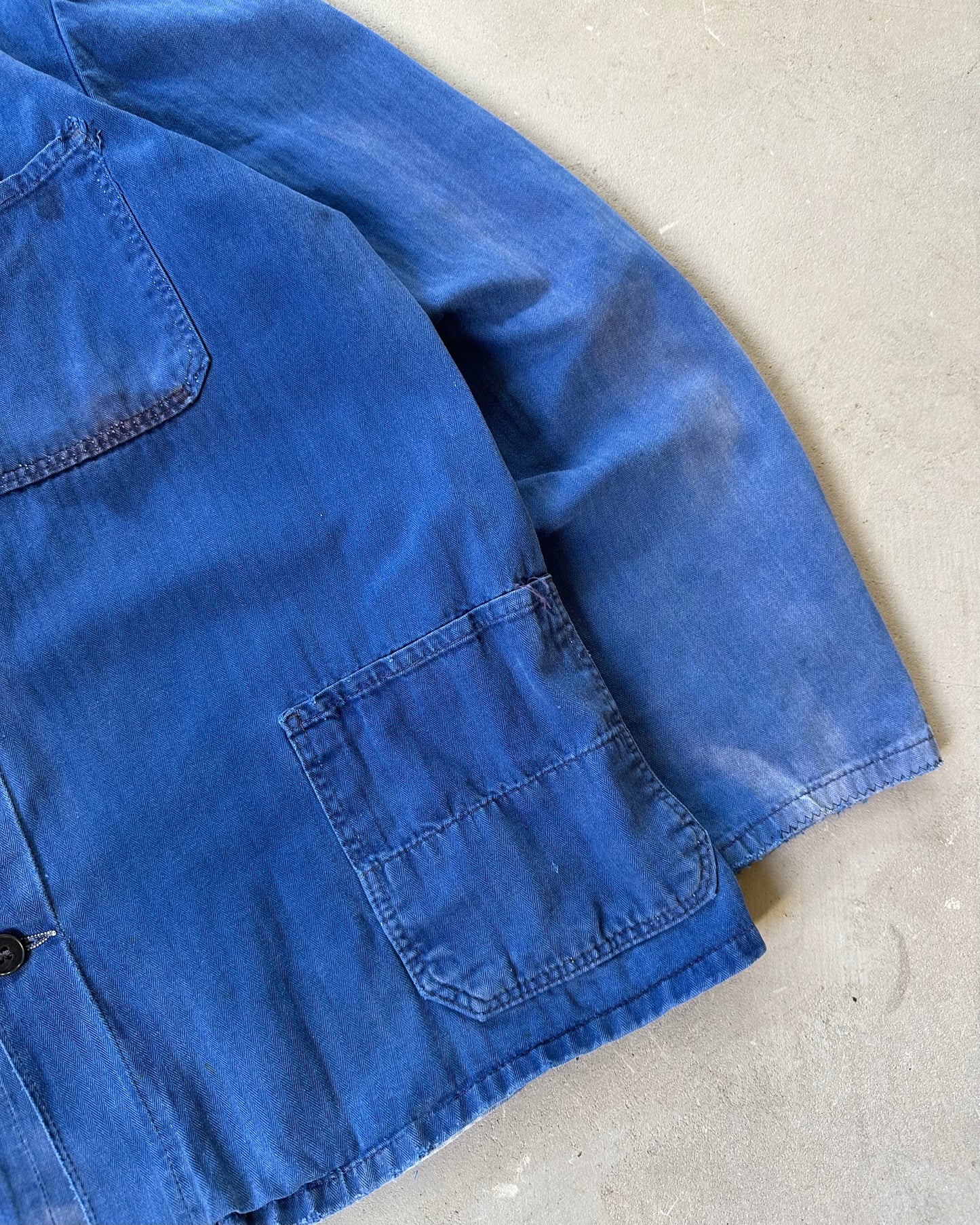 1960s - Distressed Blue HBT French Chore - L