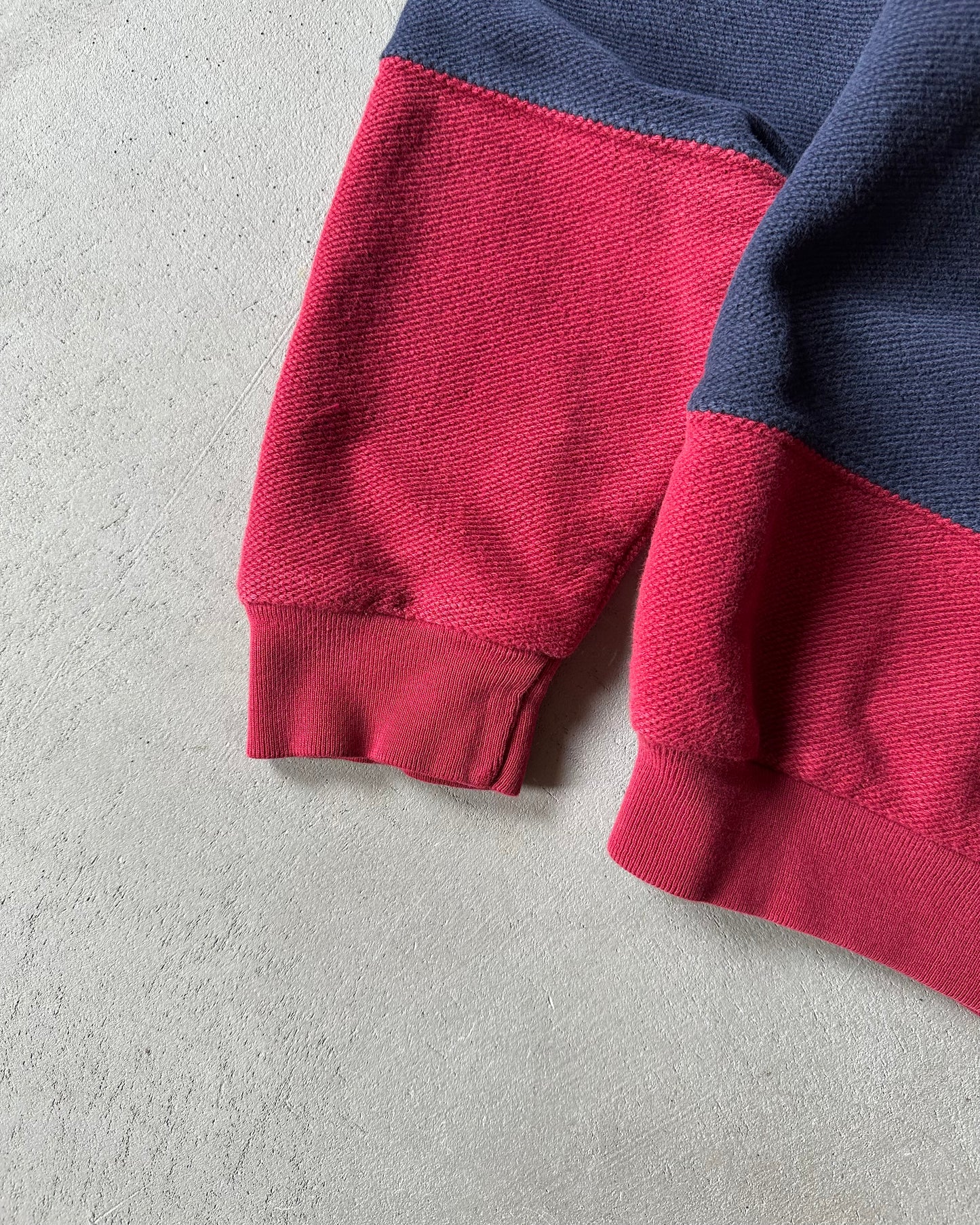 1990s - Navy/Red Striped Crewneck - M/L