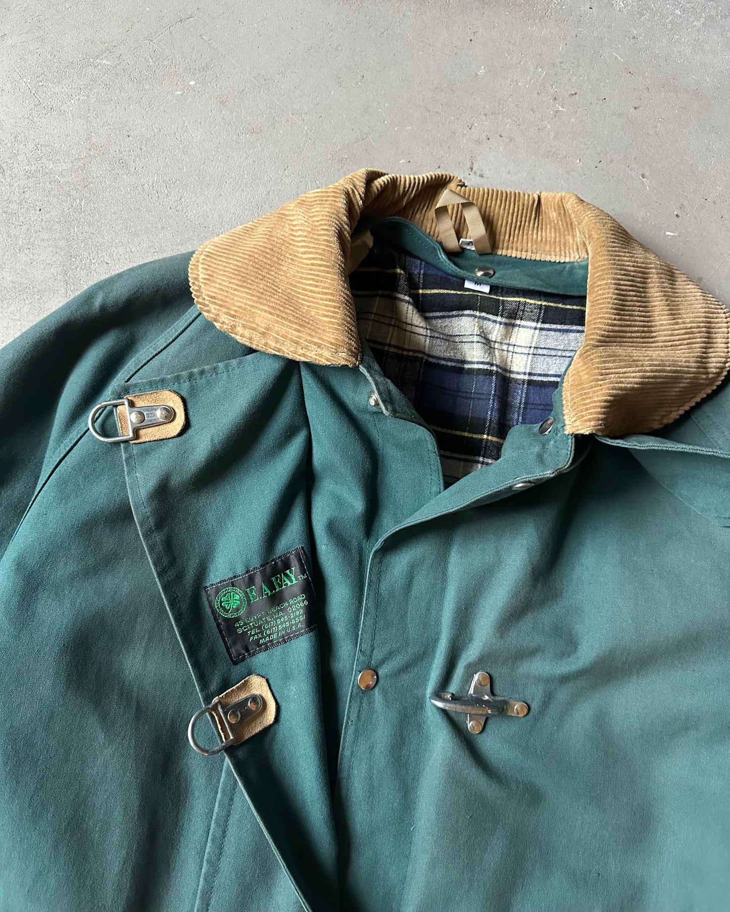 Années 1980 - Manteau de pompier vert E.A FAY - M