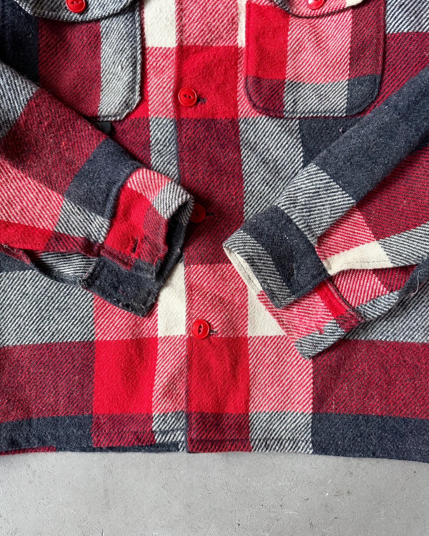 1970s - Red/Charcoal Plaid Wool Shacket - M/L