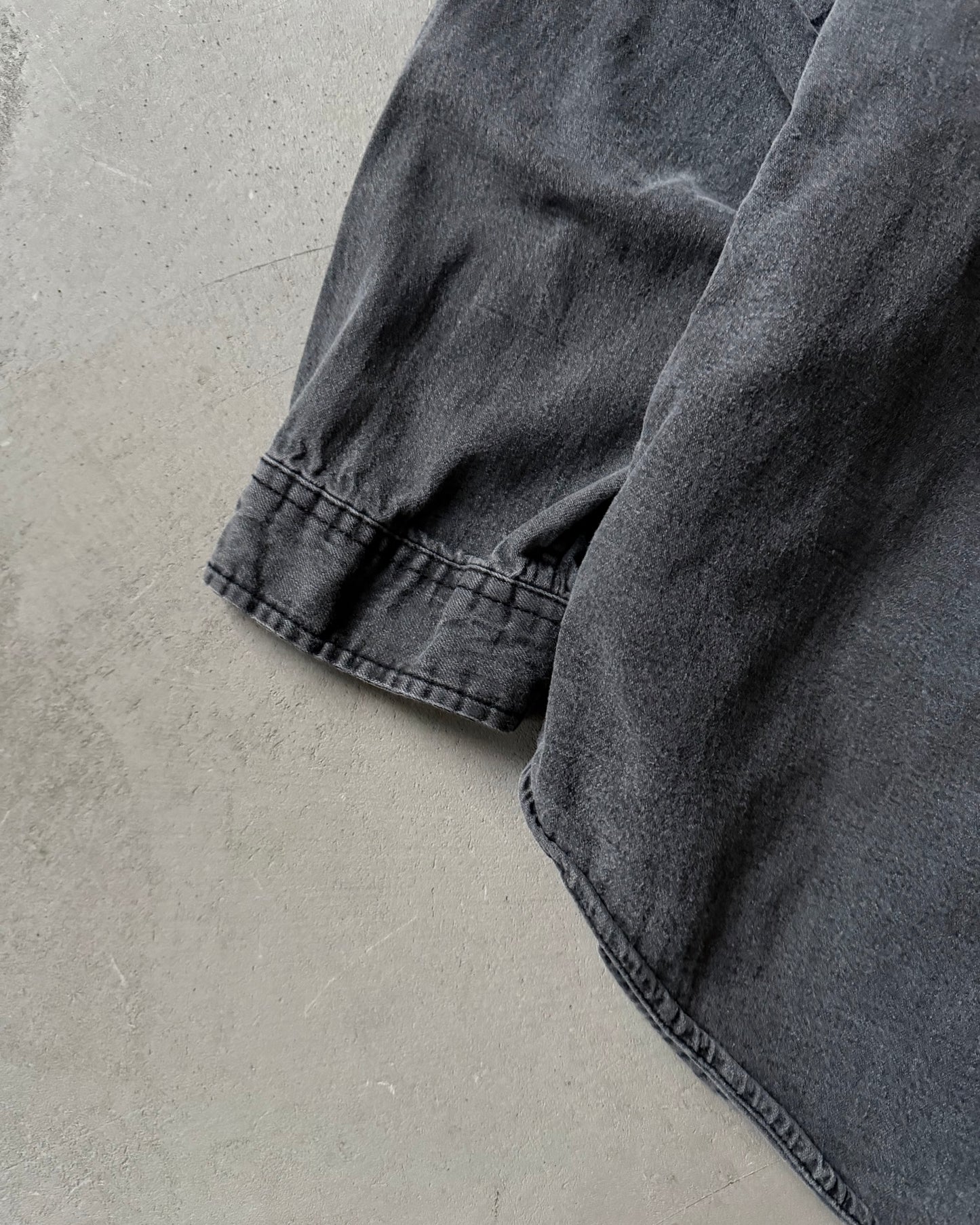 1990s - Faded Black Levi’s Shirt - XXL