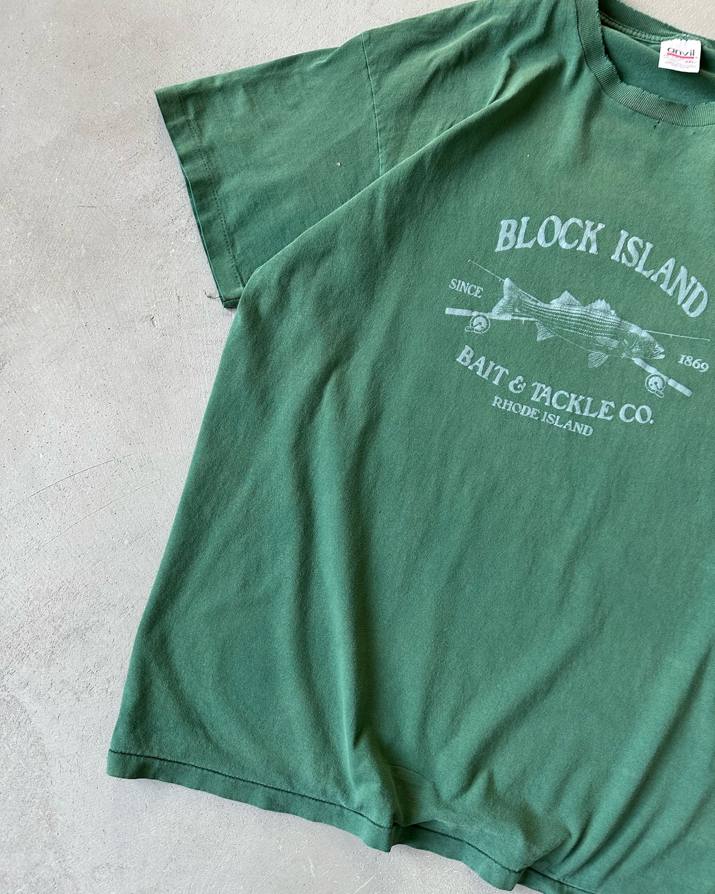 1990s - Distressed Green Block Island T-Shirt - XXL