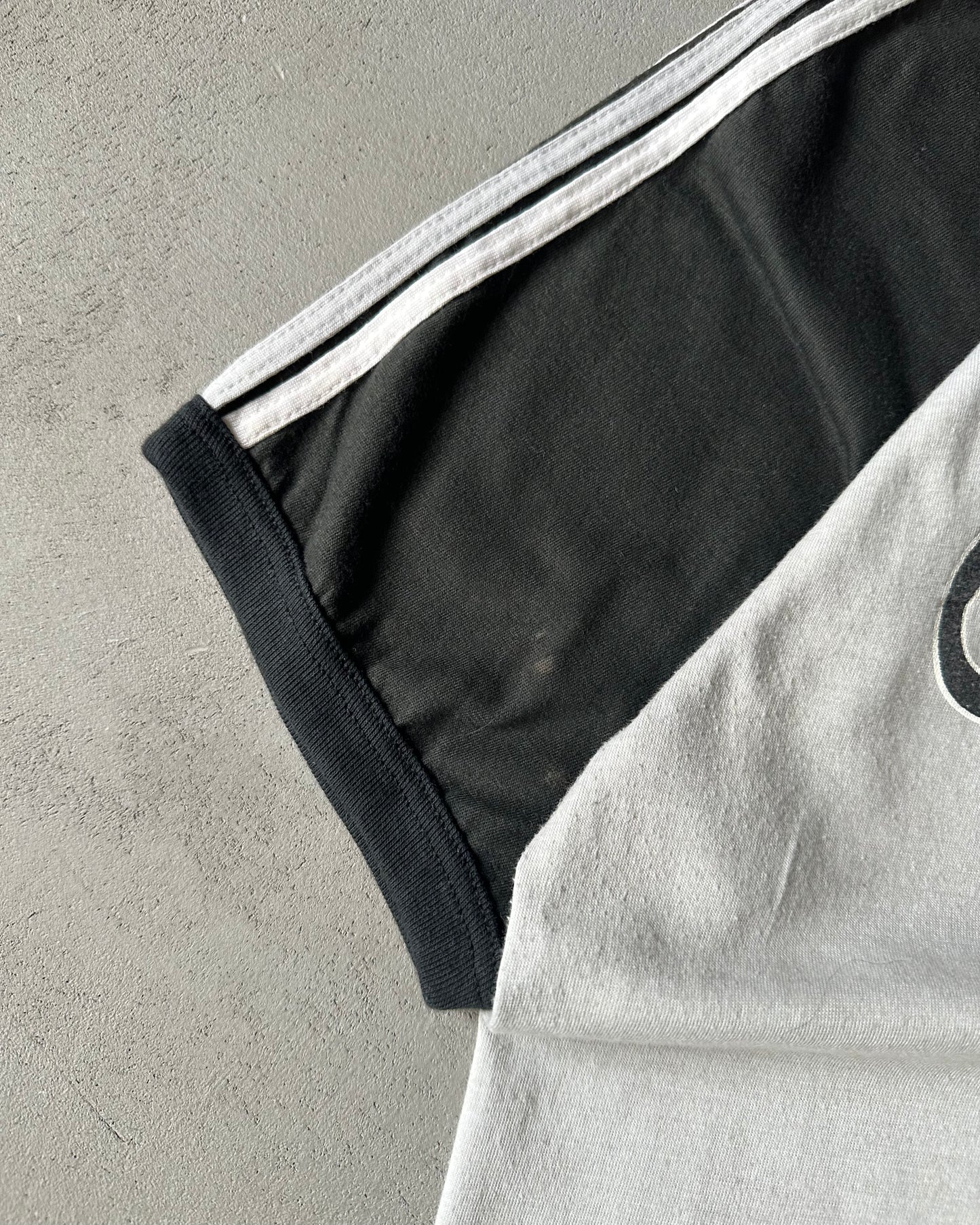 1980s - Grey/Black Alabama Ringer - M/L