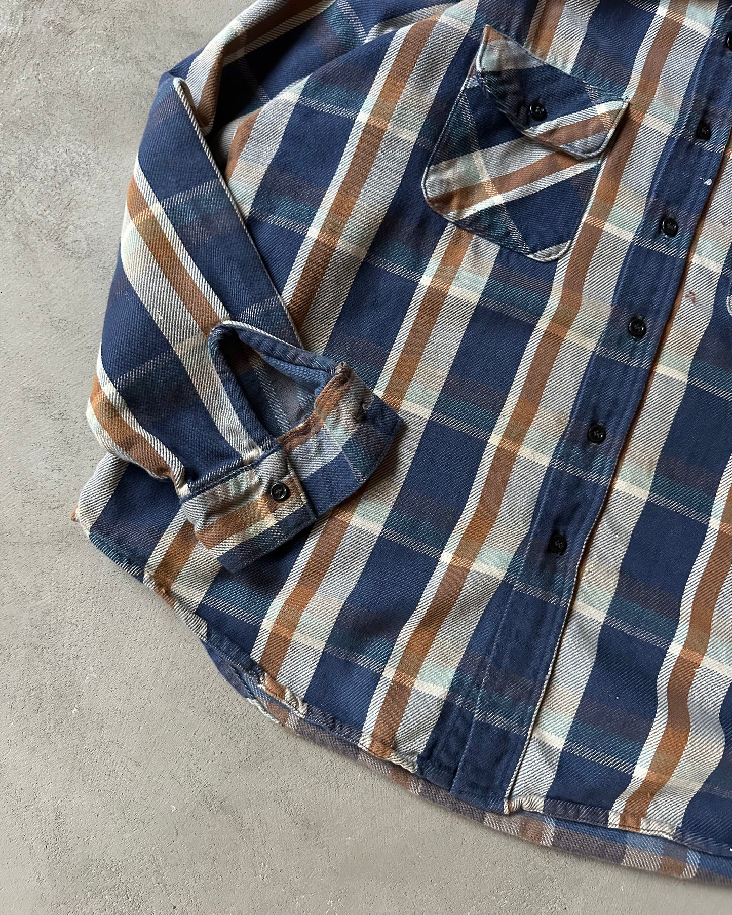 1980s - Distressed Navy/Brown Five Brother Plaid Flannel - L