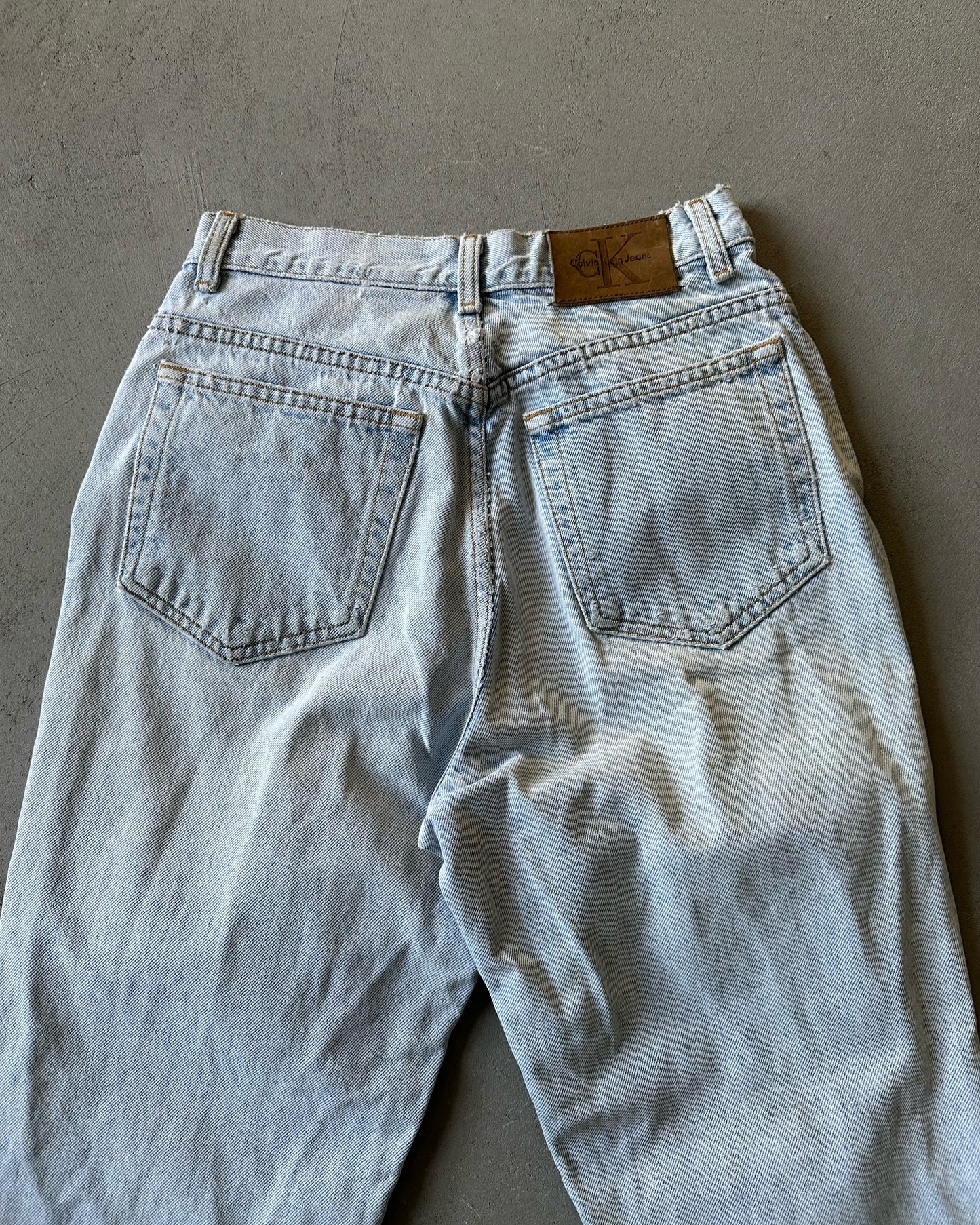 1990s - Lightwash Calvin Klein Jeans - 27x30