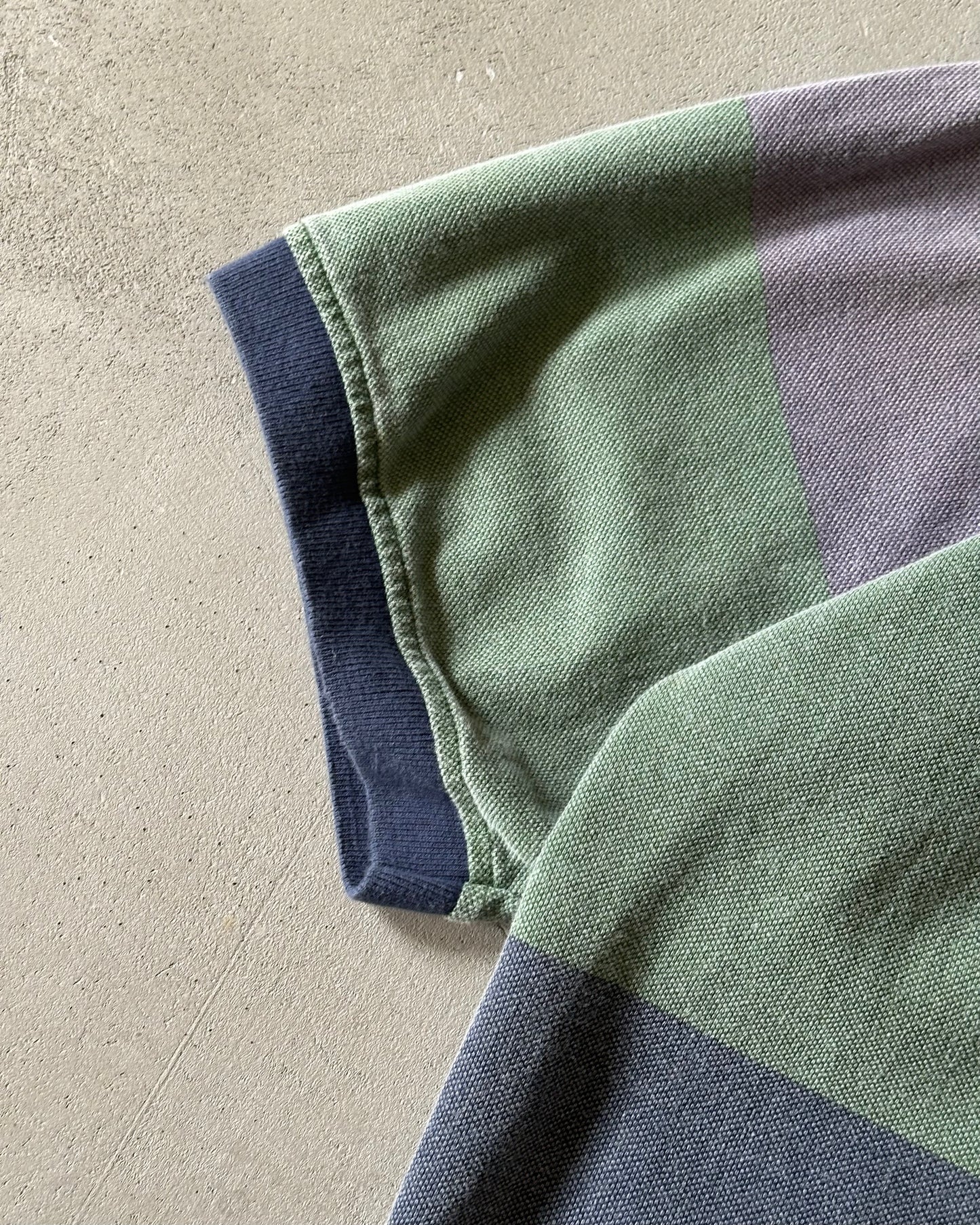 2000s - Green/Purple American Eagle Cropped Polo - L