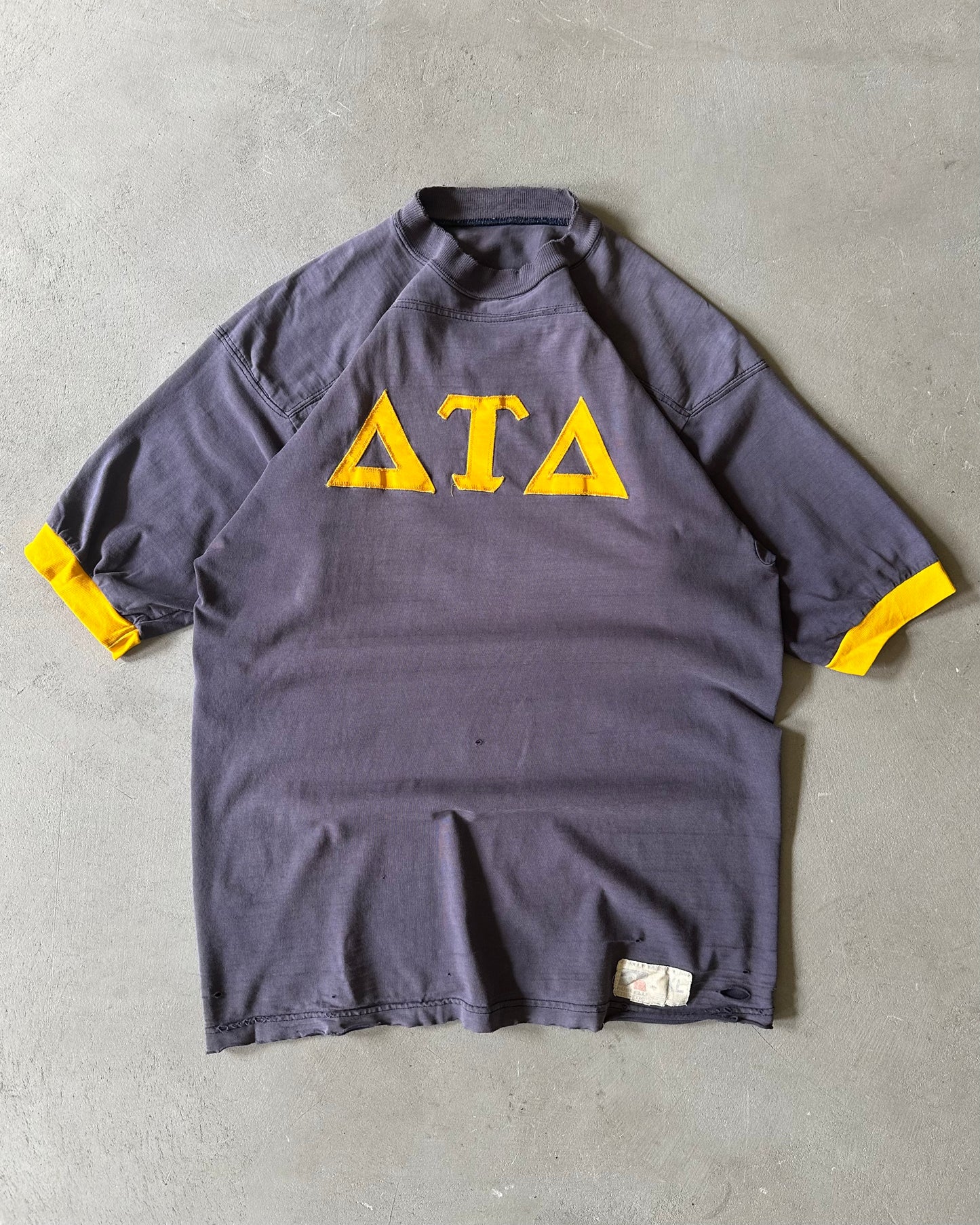 1970s - Distressed Navy Russell Cotton Jersey - L