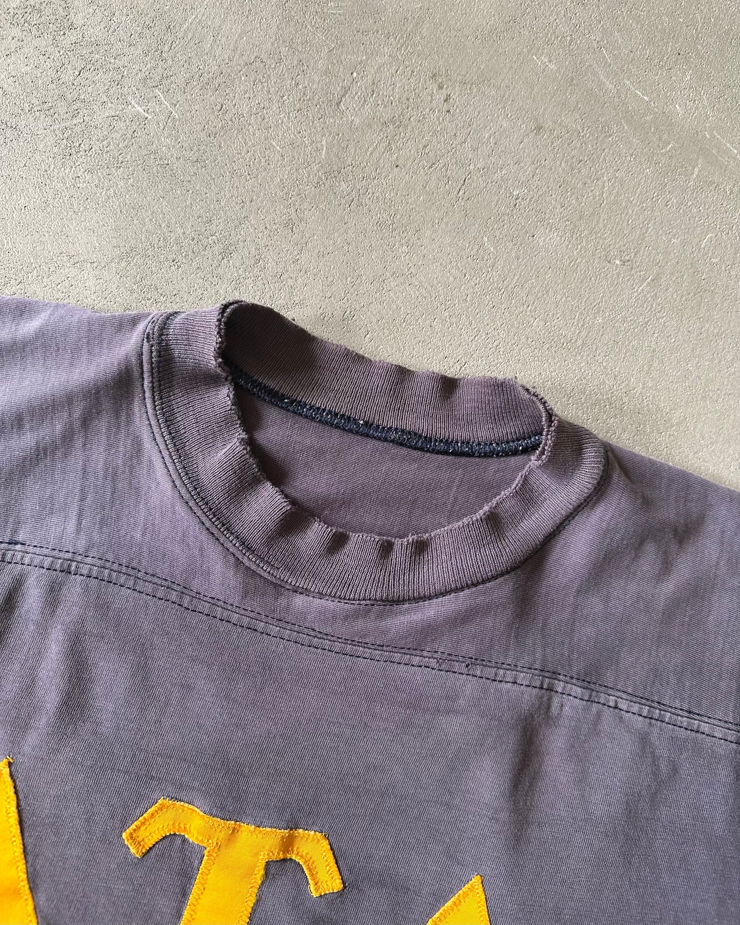 1970s - Distressed Navy Russell Cotton Jersey - L