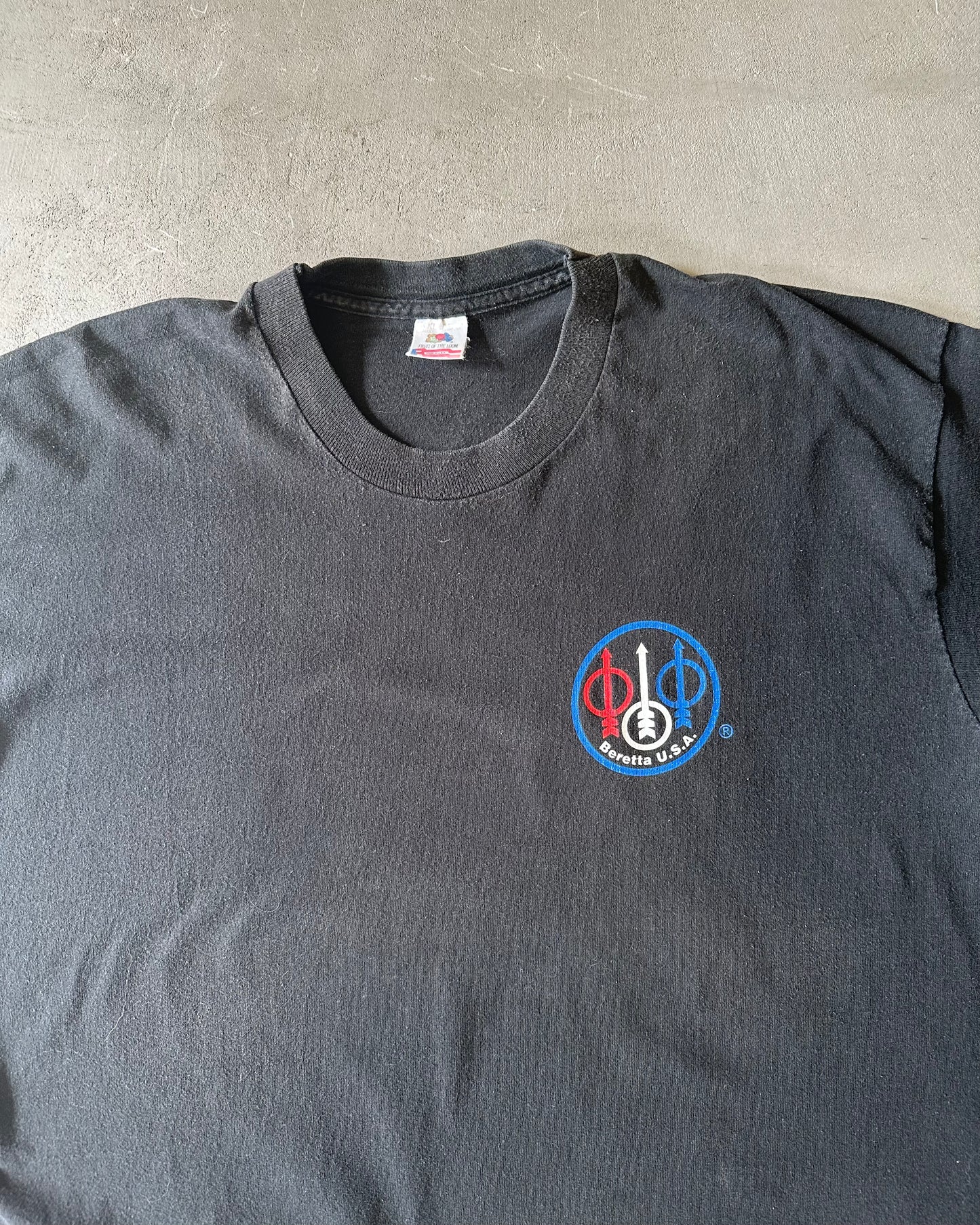 1990s - Black Beretta T-Shirt - XL