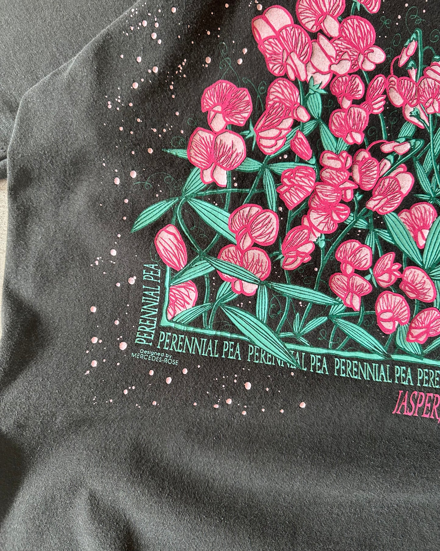 1990s - Black Floral T-Shirt - M/L