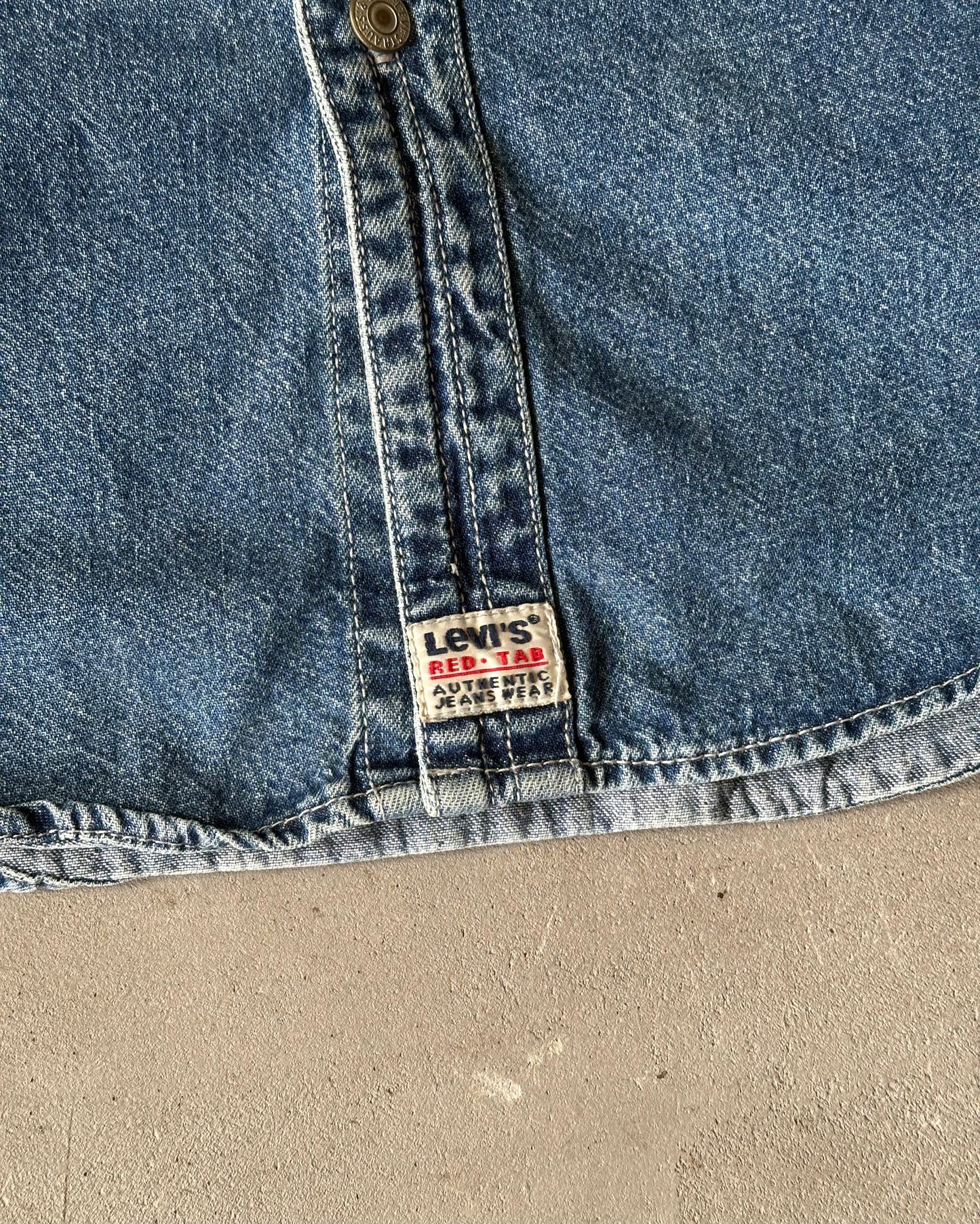 1990s - Blue Levi's Denim Shirt - S