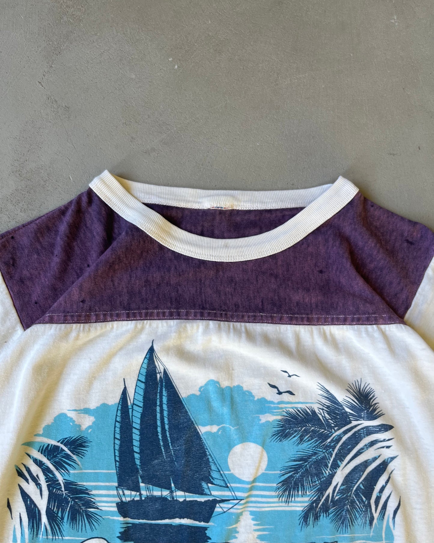 1980s - Distressed White/Purple California T-Shirt - L