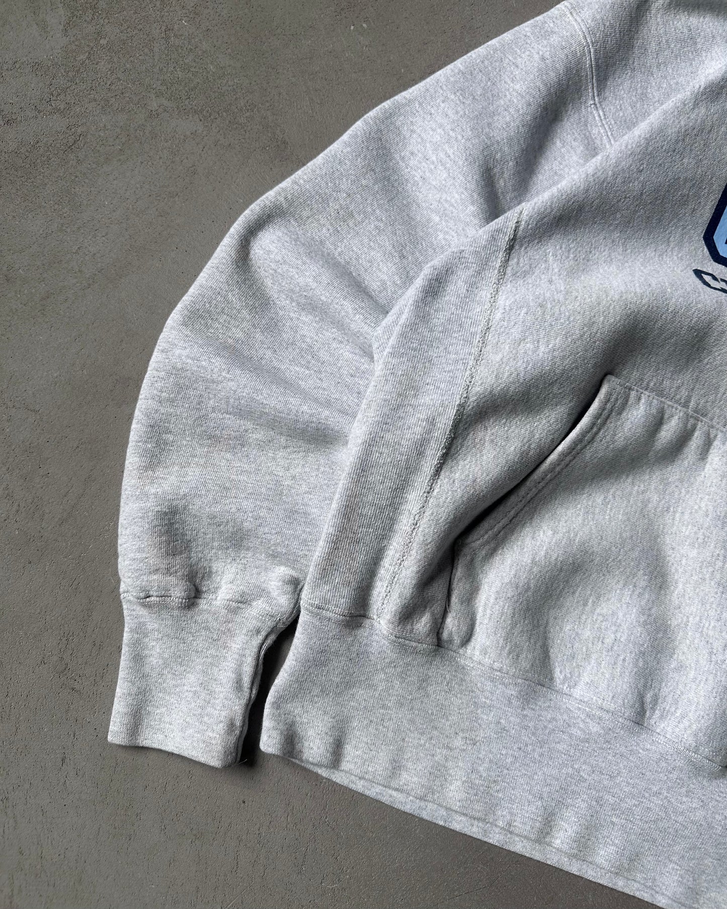 2000s - Distressed Ash Grey UNC Hoodie - S/M