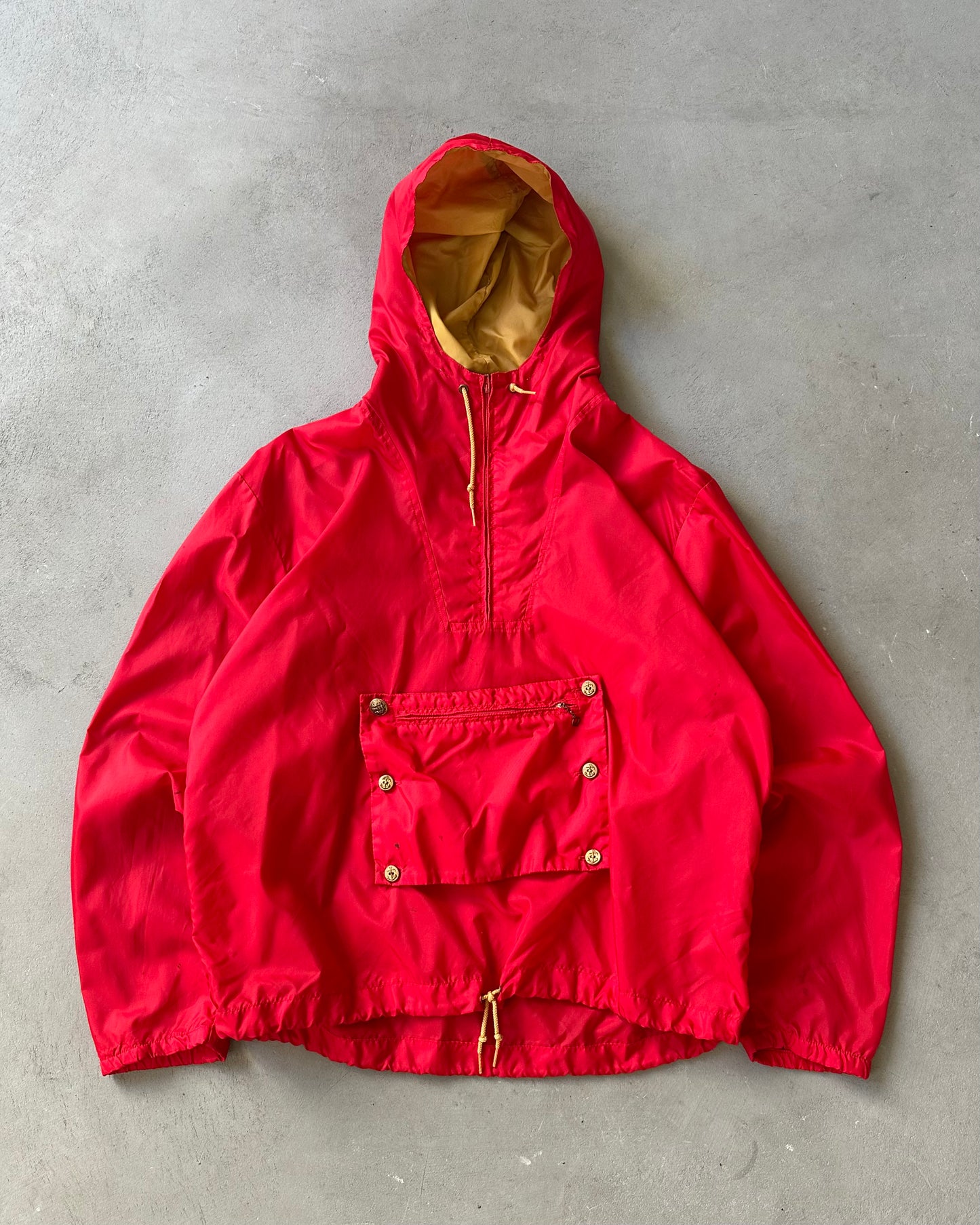 Années 1970 - Anorak rouge vif en nylon Puritan - Taille M