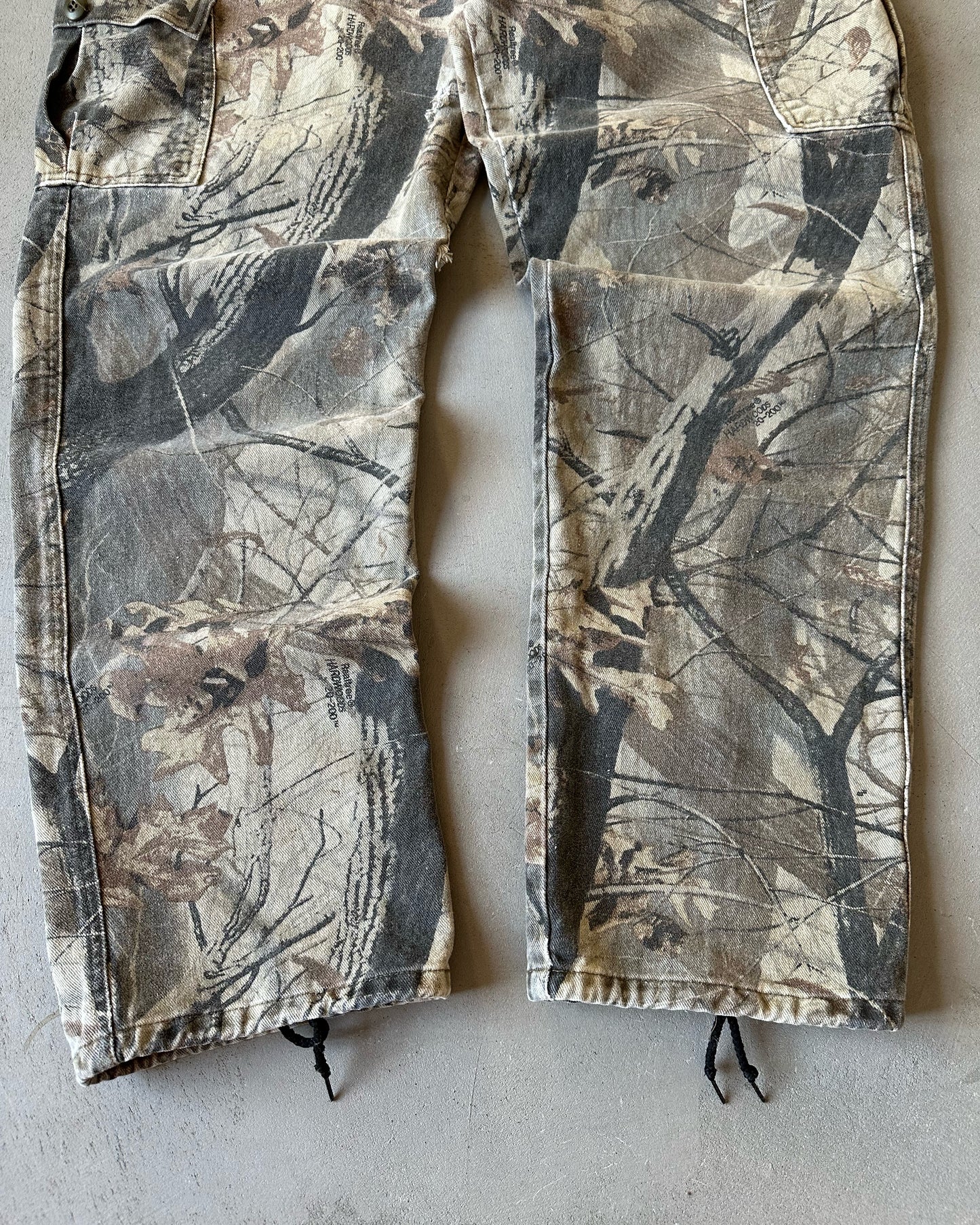 1990s - Distressed RealTree Cargo Pants - XL