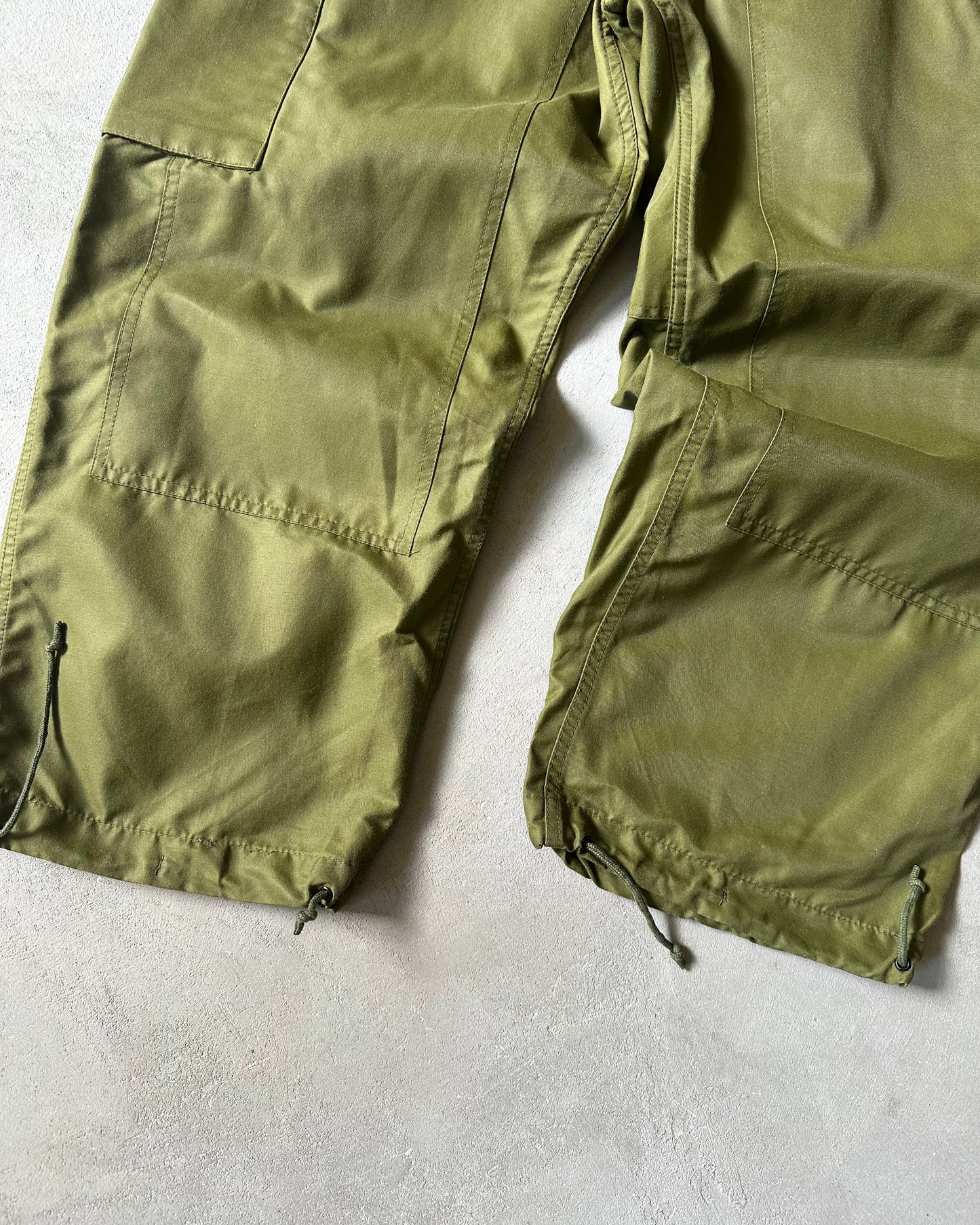 1990s - Green Military Parachute Overpants - M(Short)
