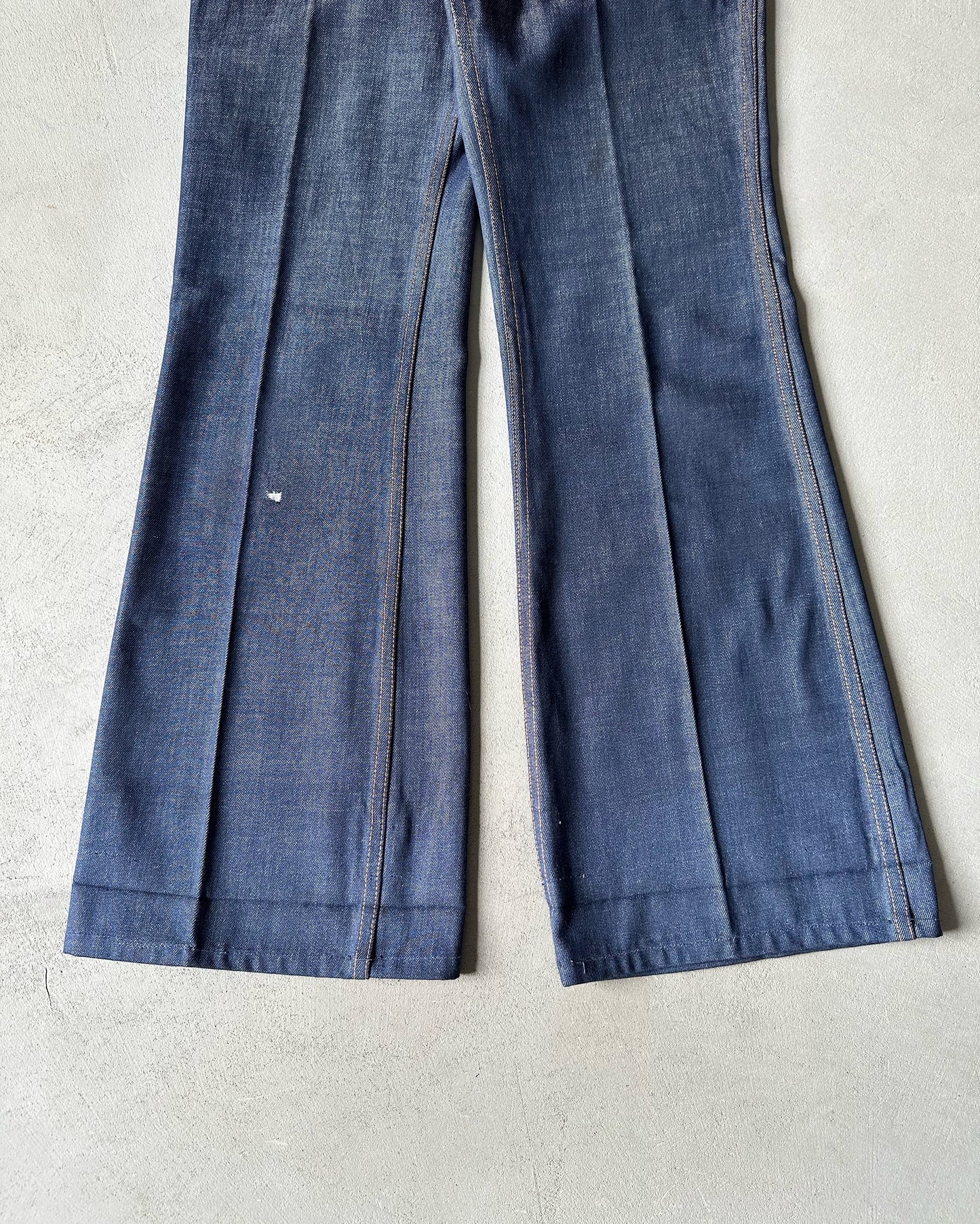 1970s - MW Flare Jeans - 27x30