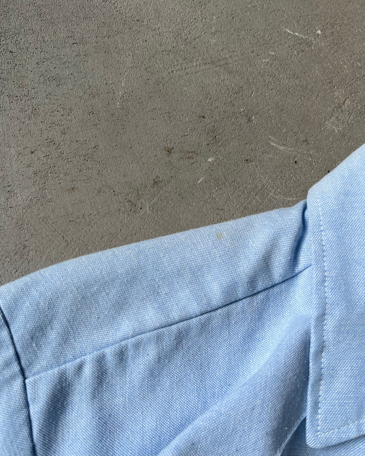 1980s - Blue Oxford Pearl Snap Shirt - S/M