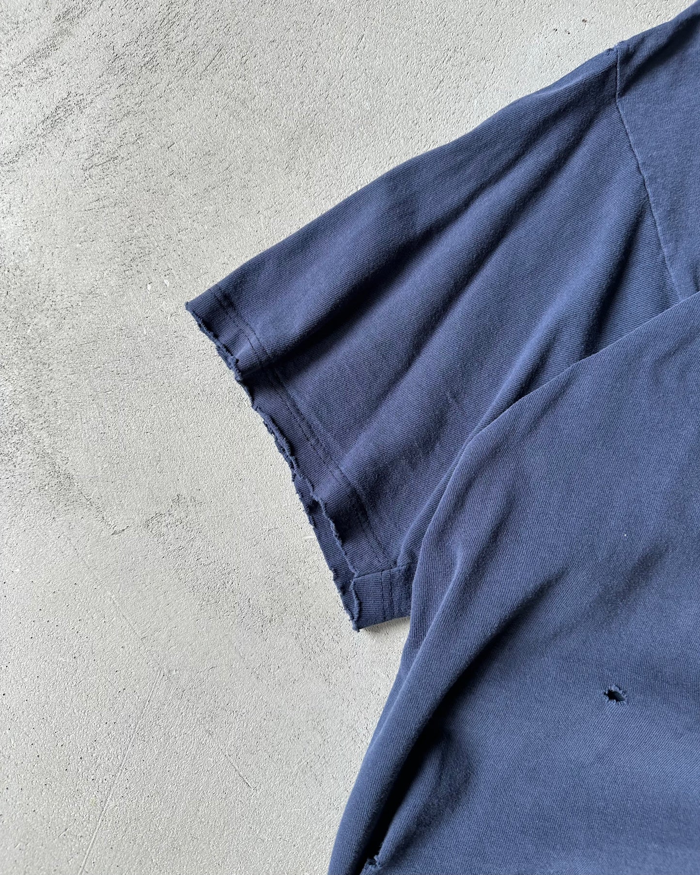 1990s - Distressed Navy Nike T-Shirt - XL