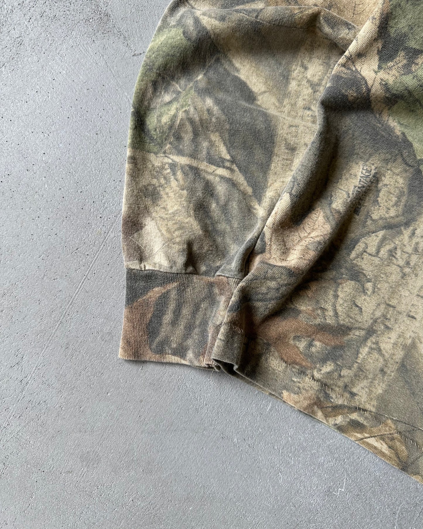 1990s - Camo Henley Longsleeve - M