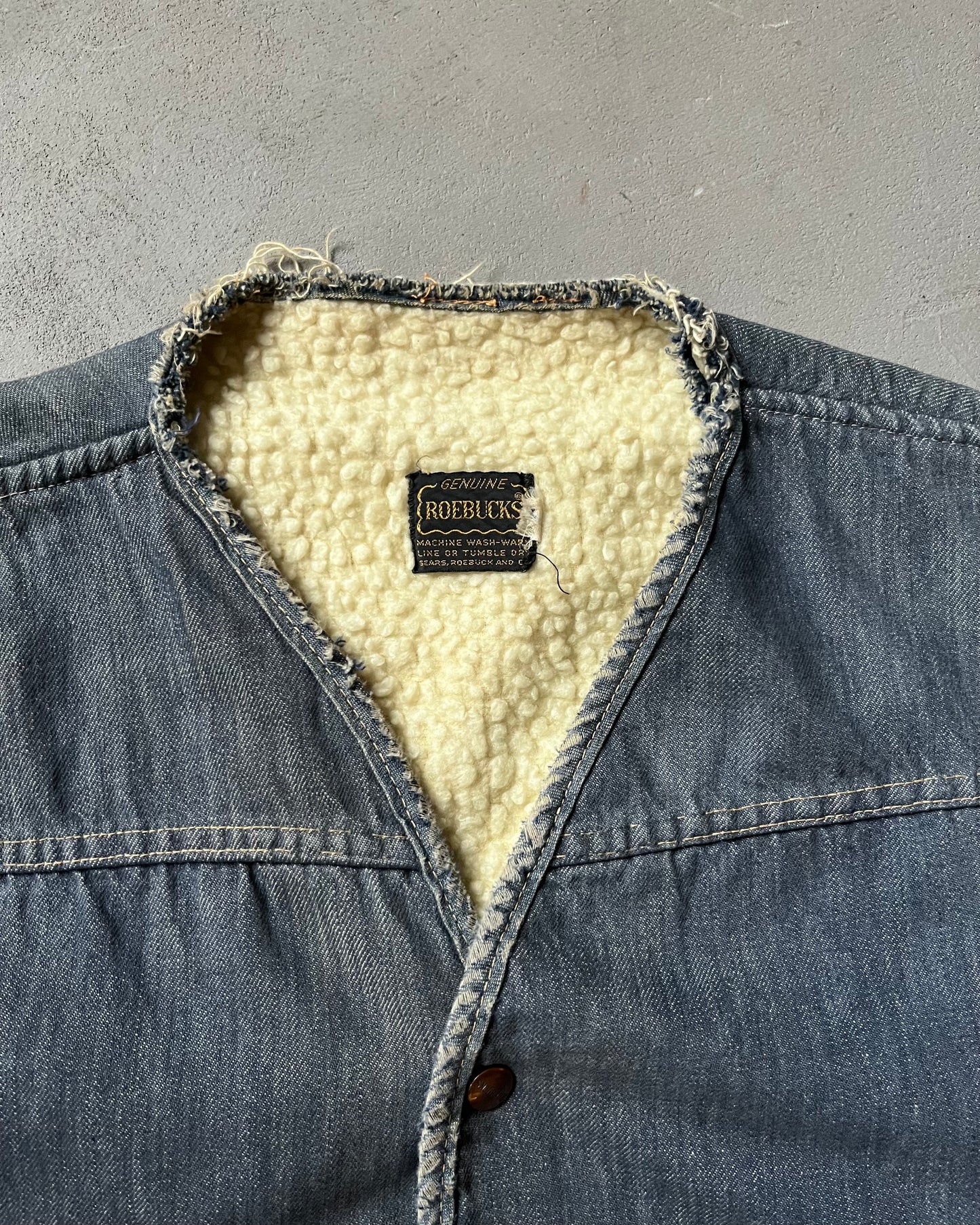 1970s - Distressed Roebucks Sherpa Denim Vest - M