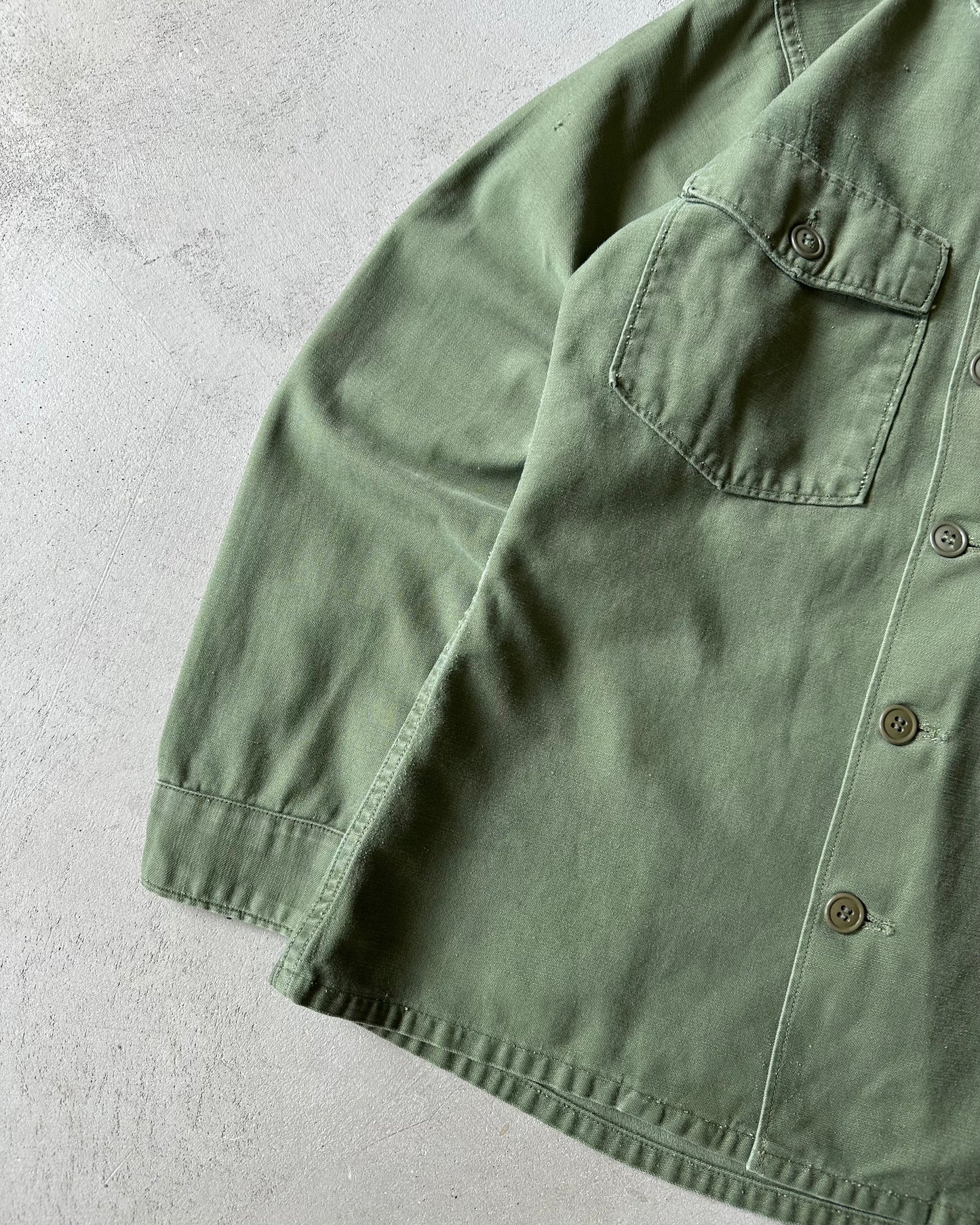 1970s - Distressed Green OG-107 Military Shirt - XS