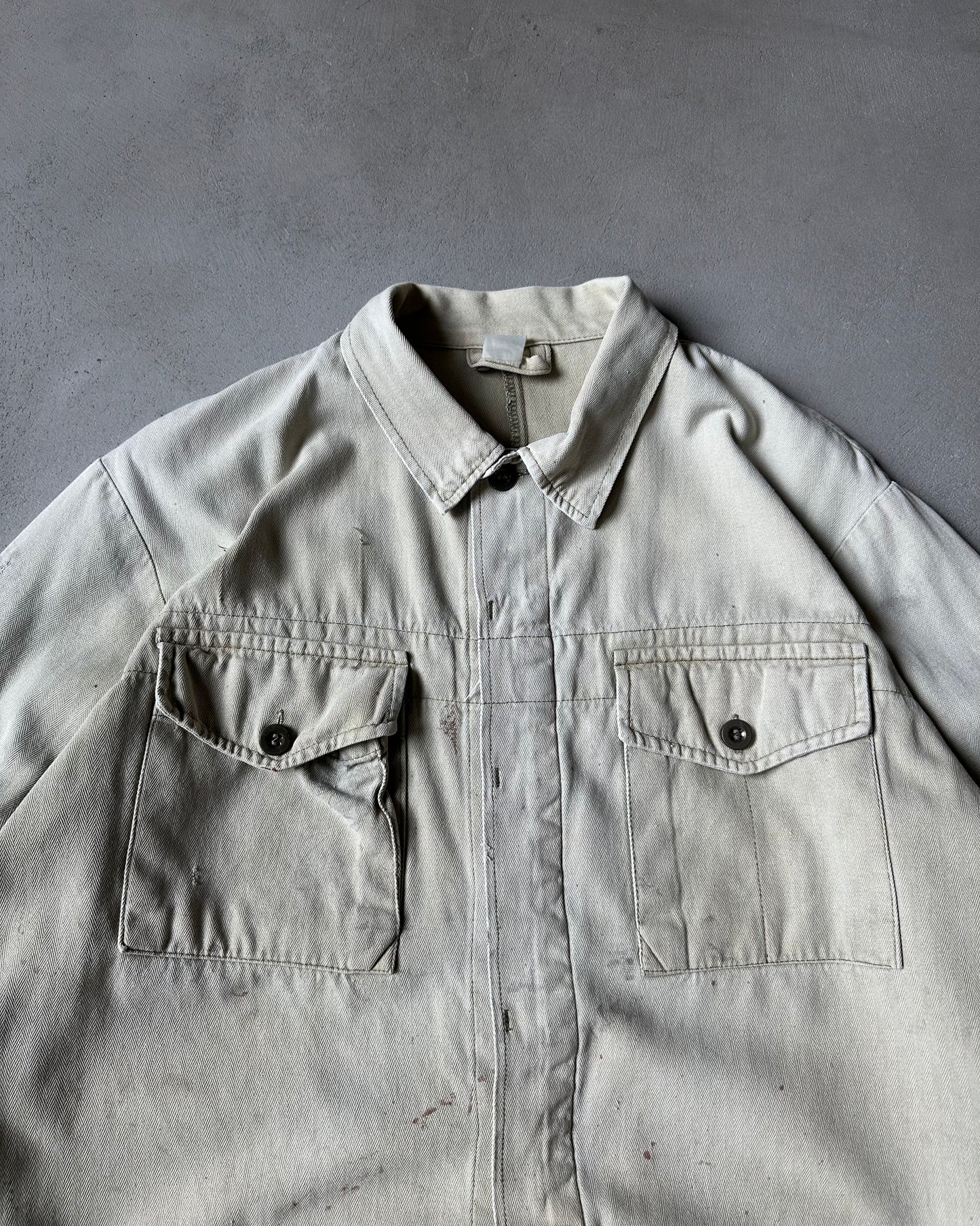 1980s - Distressed Beige Euro HBT Work Shirt - L