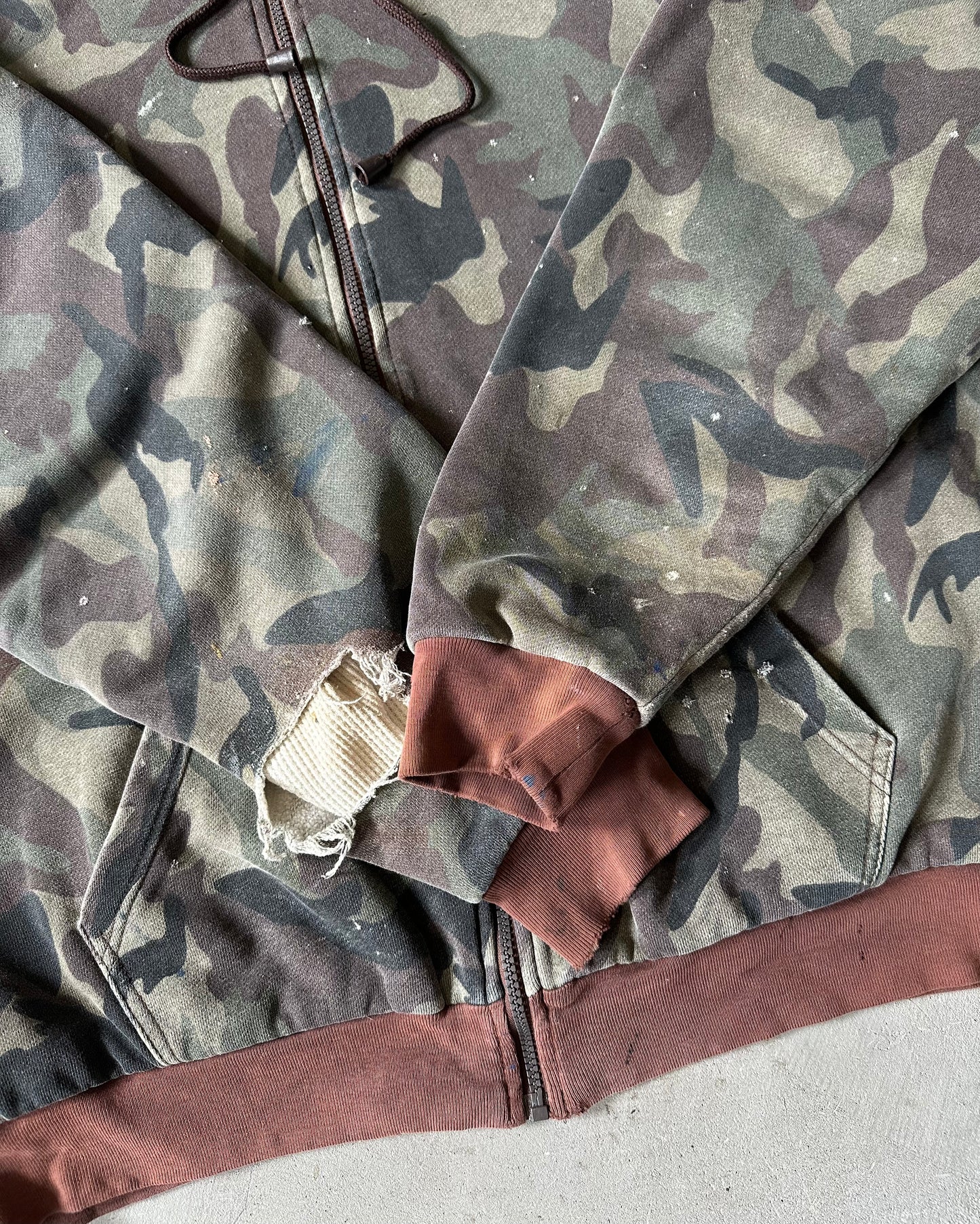 1990s - Distressed Camo Thermal Zip-Up Hoodie - XL