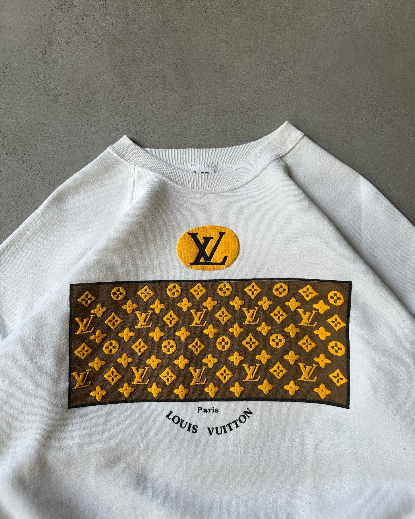 1990s - White LV Bootleg Crewneck - L