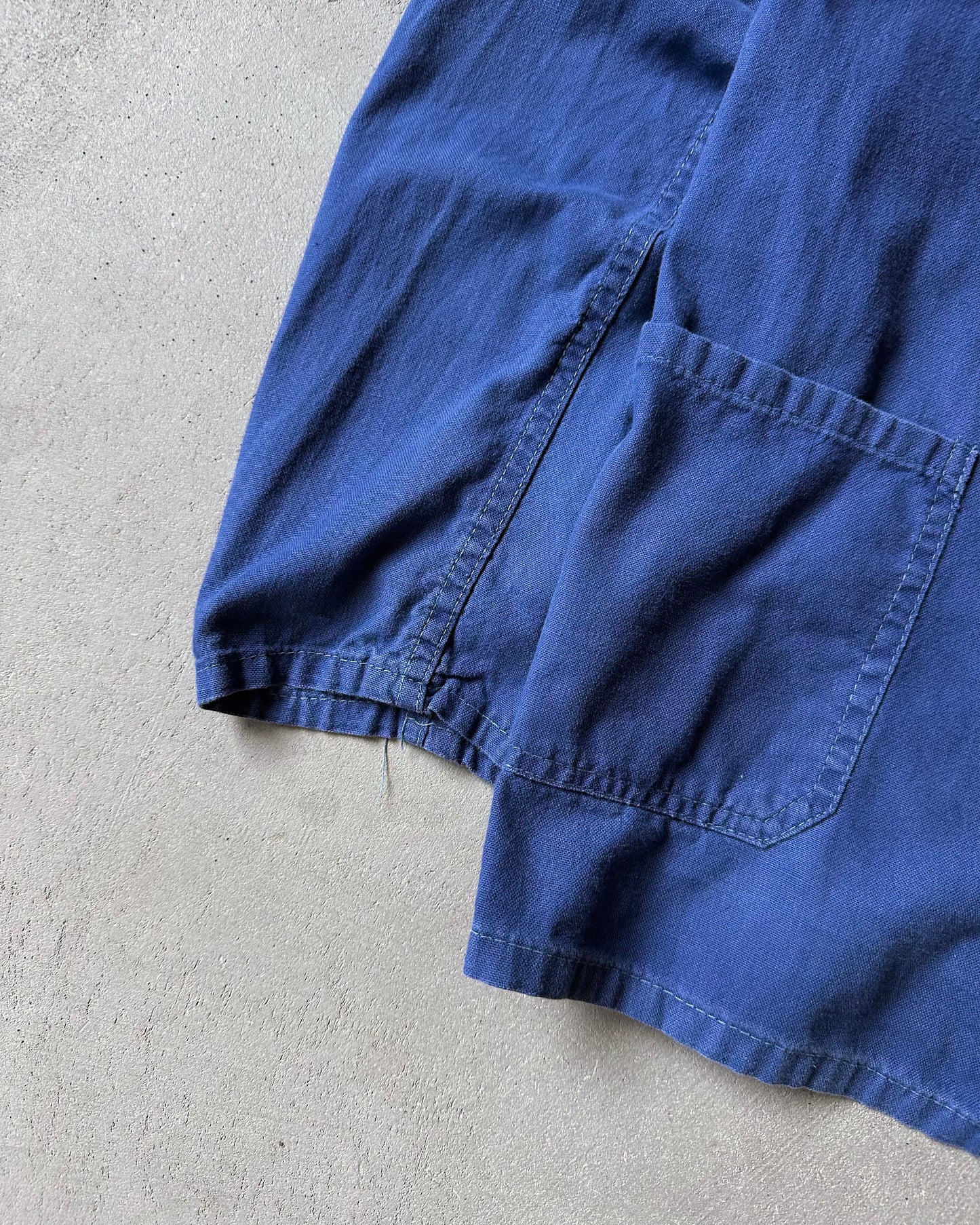 1970s - Blue Light Euro Chore - M