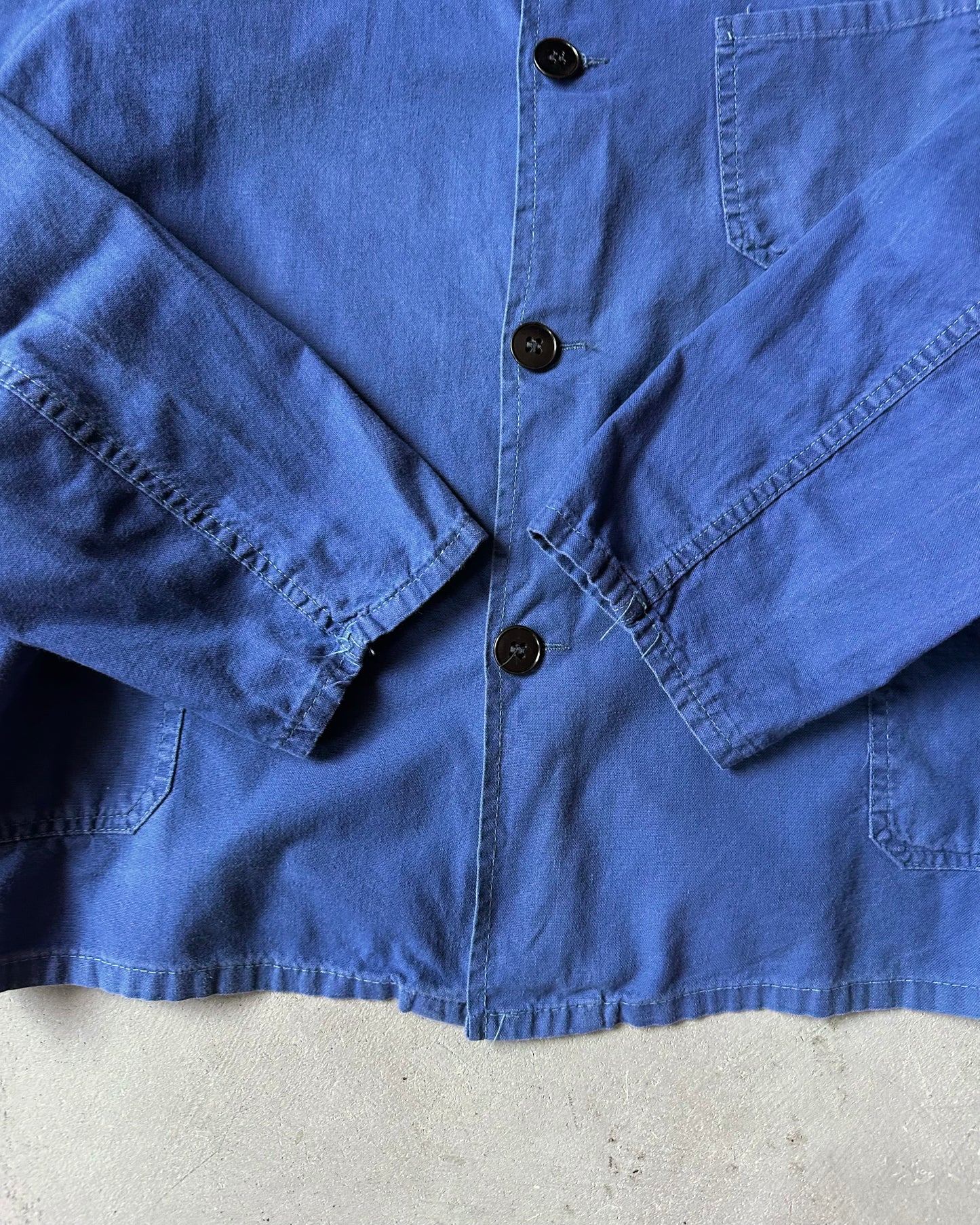 1970s - Blue Light Euro Chore - M