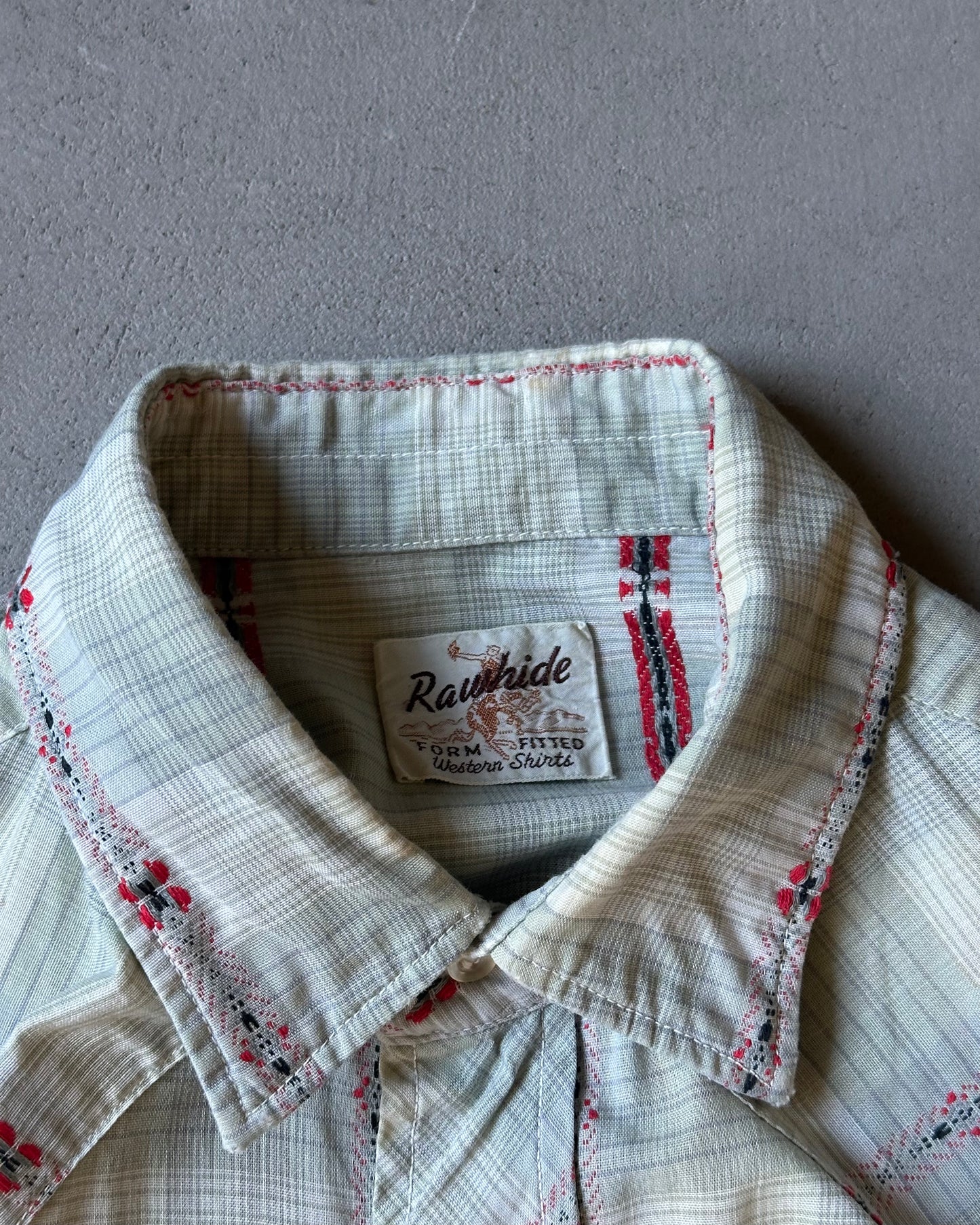 1970s - Distressed Light Grey/Red Rawhide Western Shirt - S