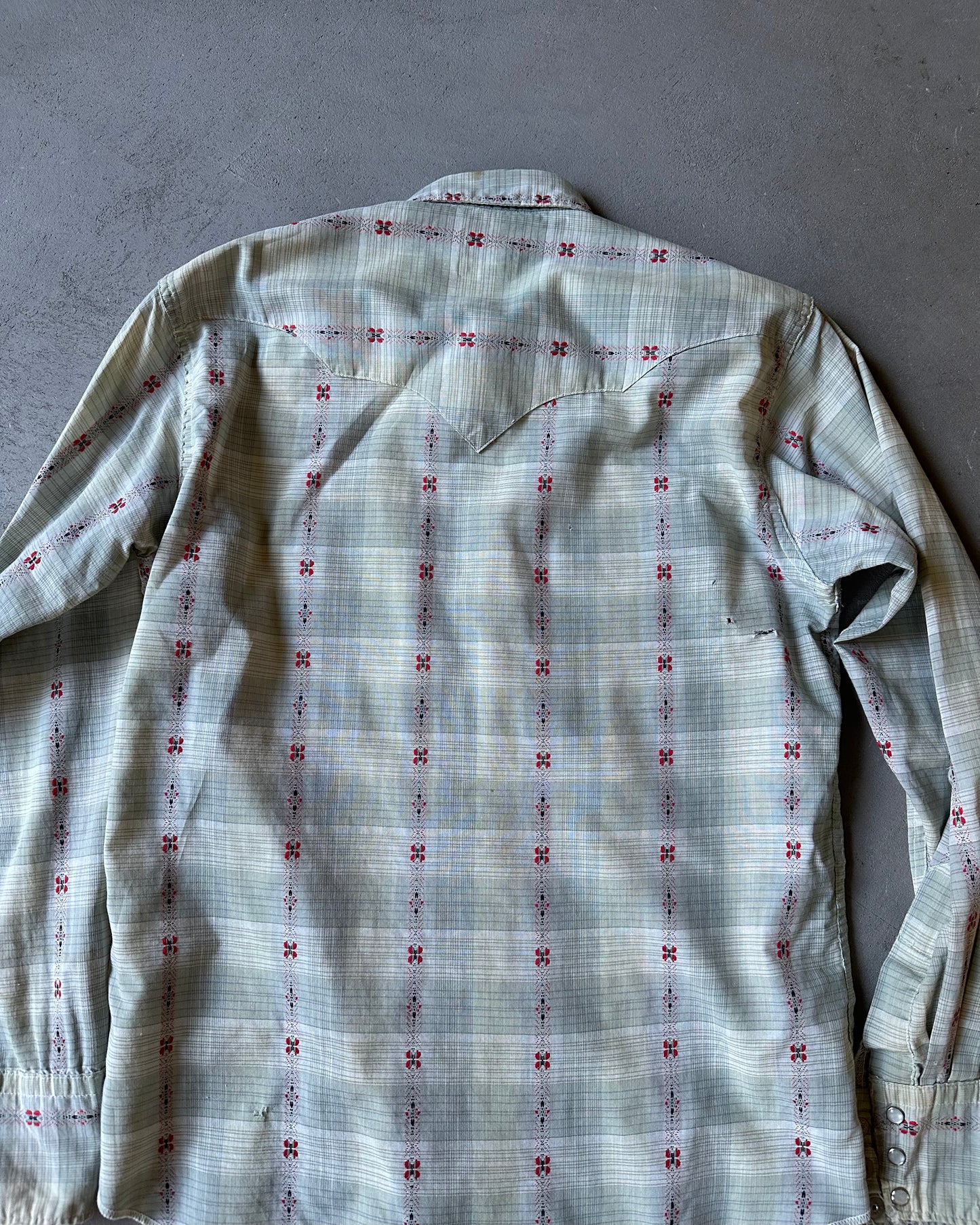 1970s - Distressed Light Grey/Red Rawhide Western Shirt - S