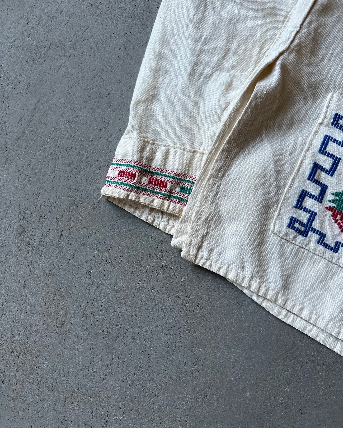 1970s - White Guatemala Shirt - S/M