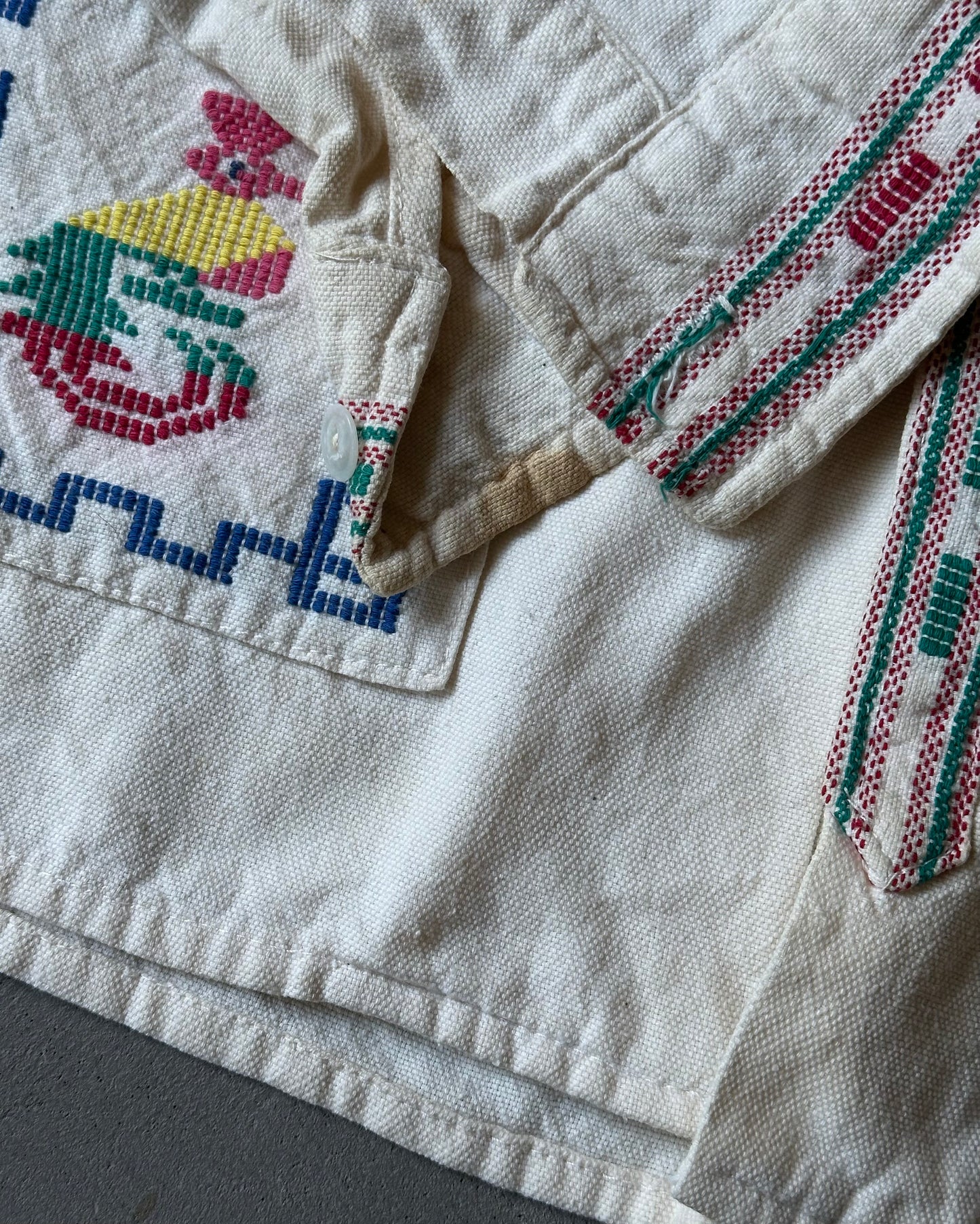 1970s - White Guatemala Shirt - S/M