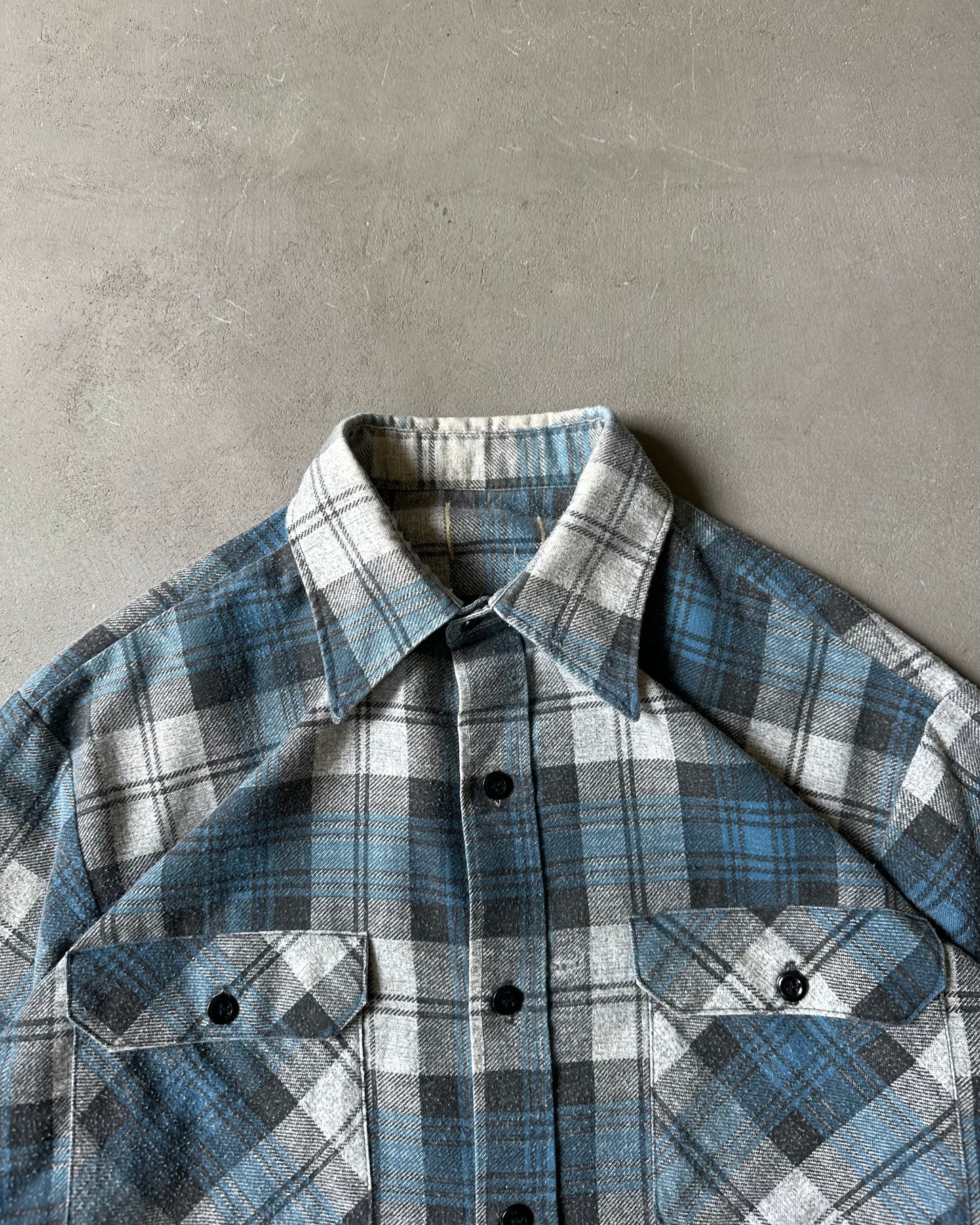 1980s - Blue/Grey Plaid Flannel - L/XL