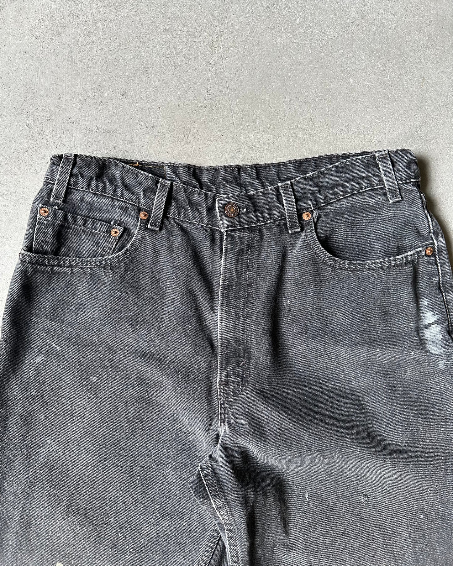 1990s - Distressed 550 Levi's Jeans - 34x32