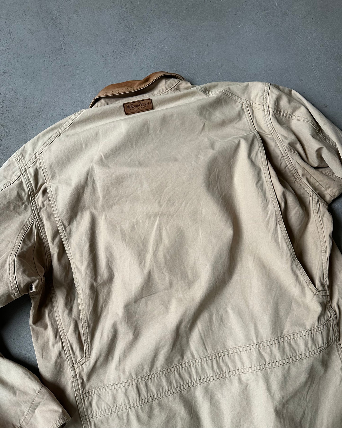 1990s - Beige Marlboro Barn Jacket - XL