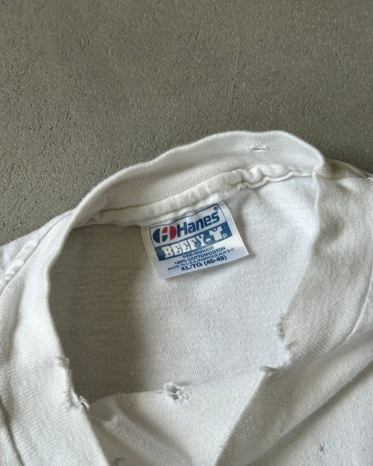 1990s - Distressed White Oscar Wilde T-Shirt - L