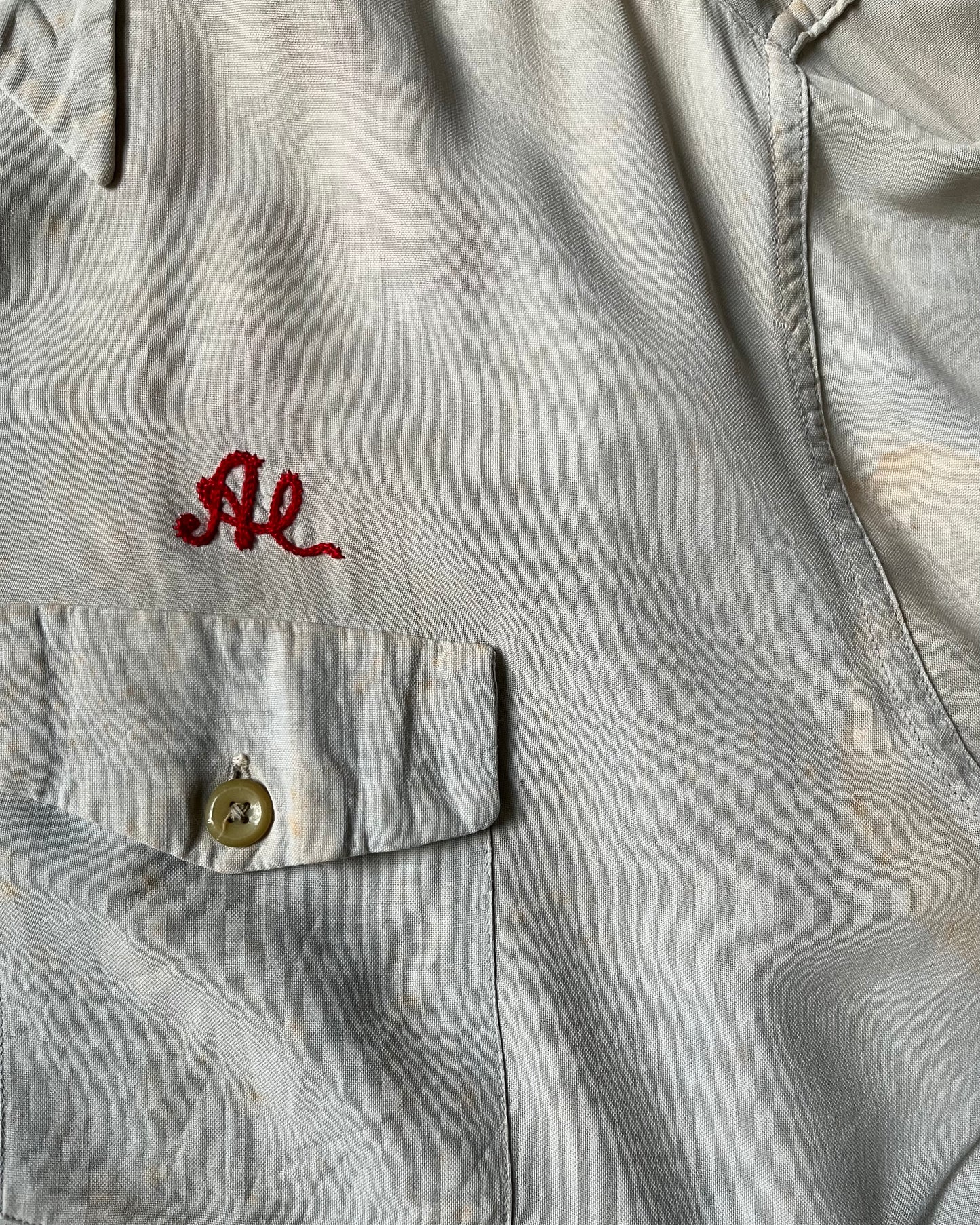 1950s - Distressed Cream Chainstitch Rayon Shirt - XL