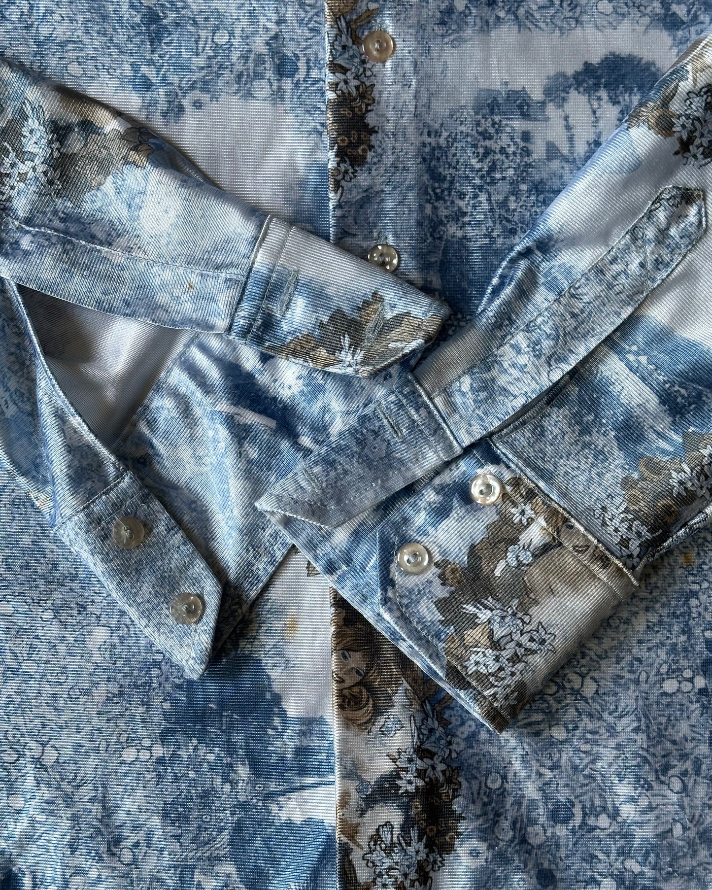 1970s - Blue Dreamy Disco Shirt - L