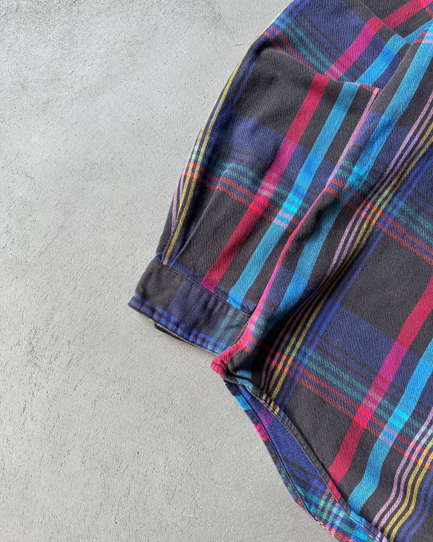 1980s - Faded Black/Purple Plaid Flannel - M