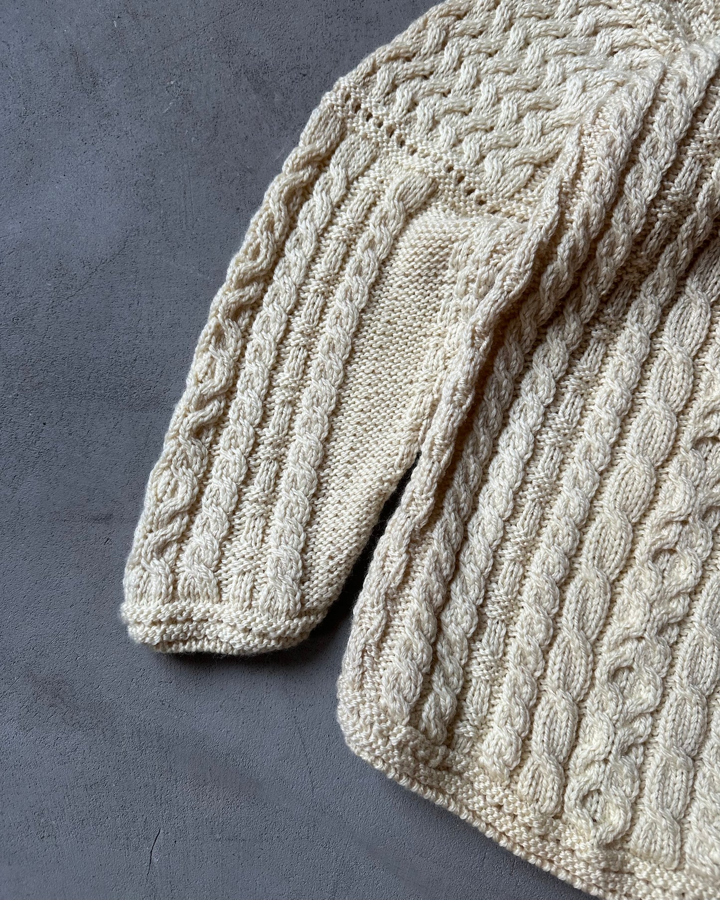 1990s - Cream Irish Cardigan - (W)L