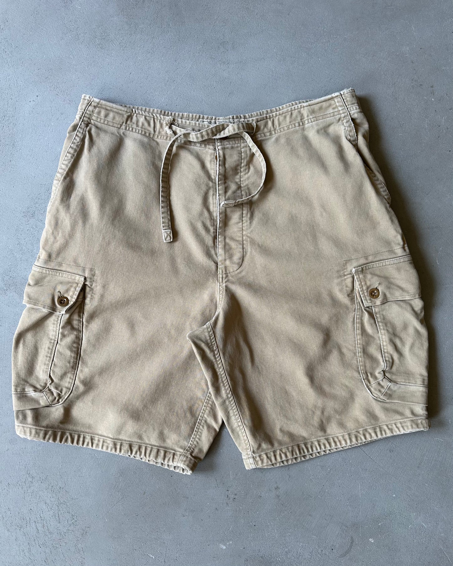 2000s - Beige Abercrombie Cargo Shorts - XL