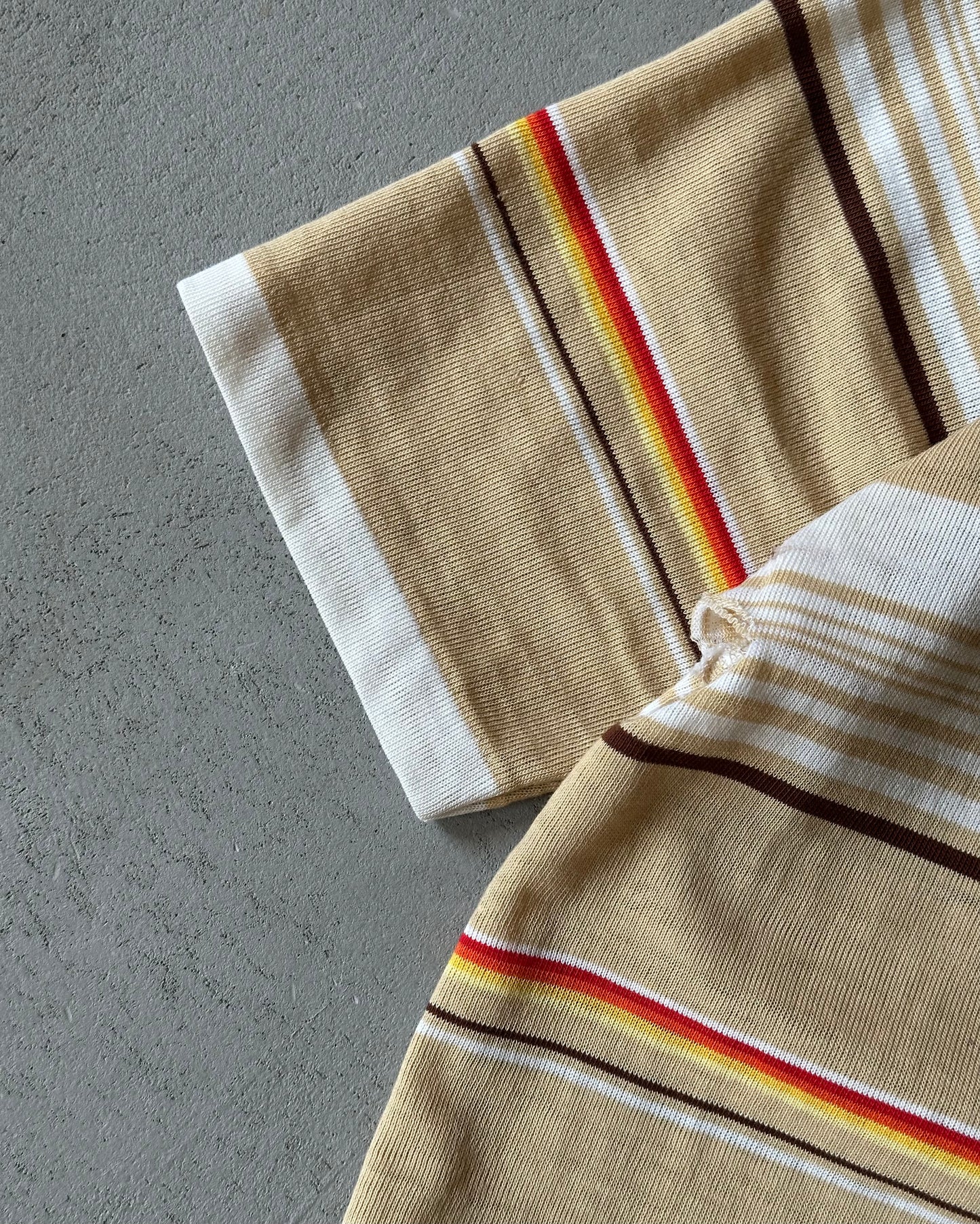 1970s - Distressed Beige/Yellow Women's Striped T-Shirt - (W)XS