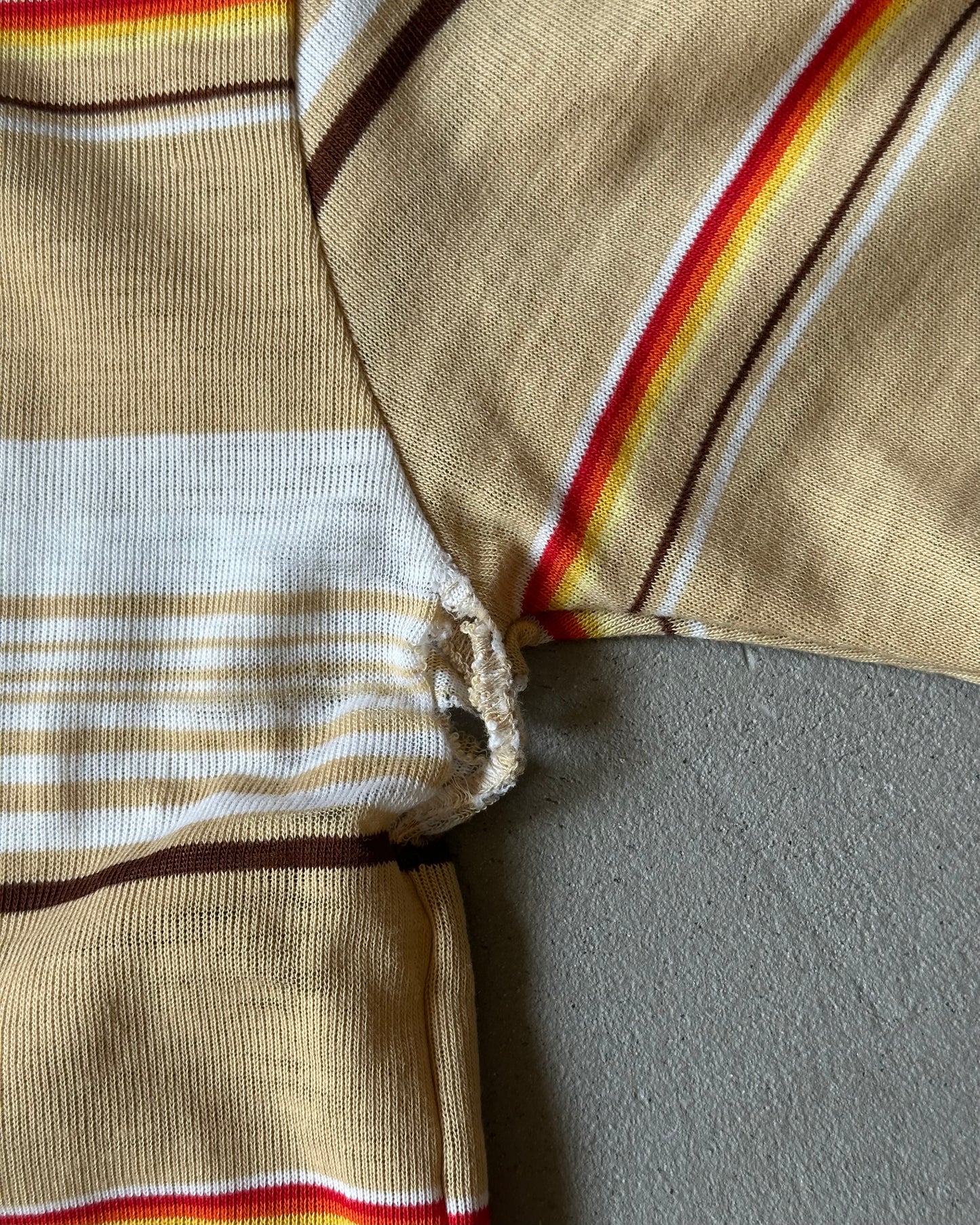 1970s - Distressed Beige/Yellow Women's Striped T-Shirt - (W)XS